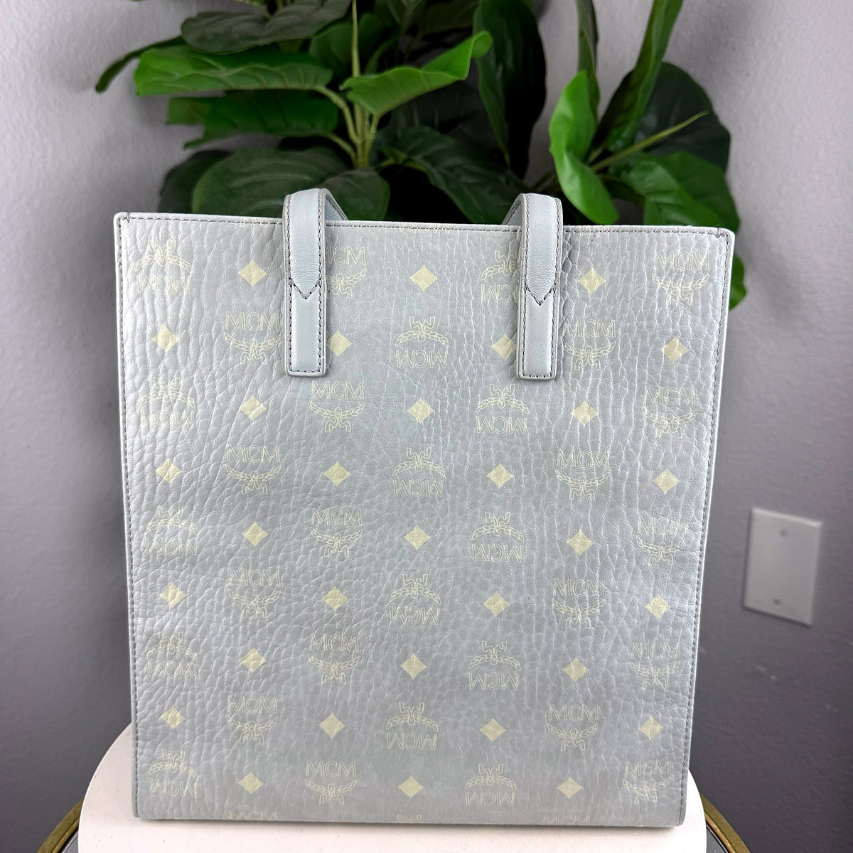 Authentic MCM Anya Tote Bag in Visetos Coated Canvas Light Grey - 02_photo.jpg