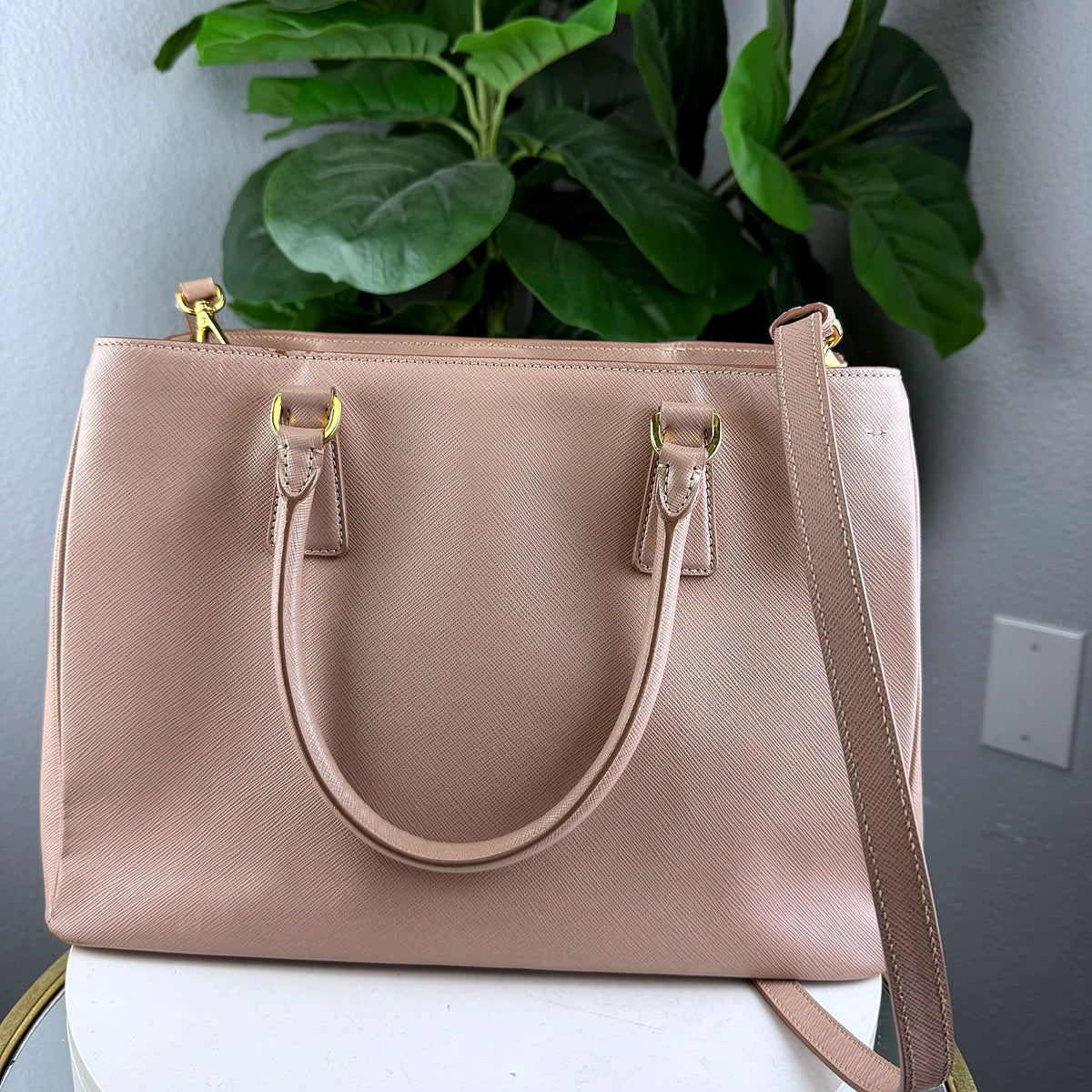 Authentic Prada Galleria Saffiano Leather Tote in Cammeo Beige - 02_photo.jpg