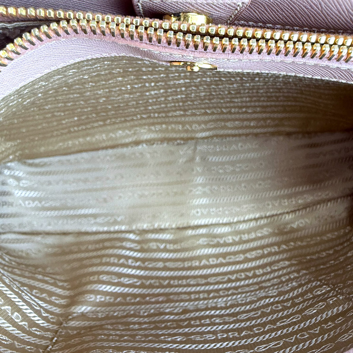 Authentic Prada Galleria Saffiano Leather Tote in Cammeo Beige - 04_inside.jpg