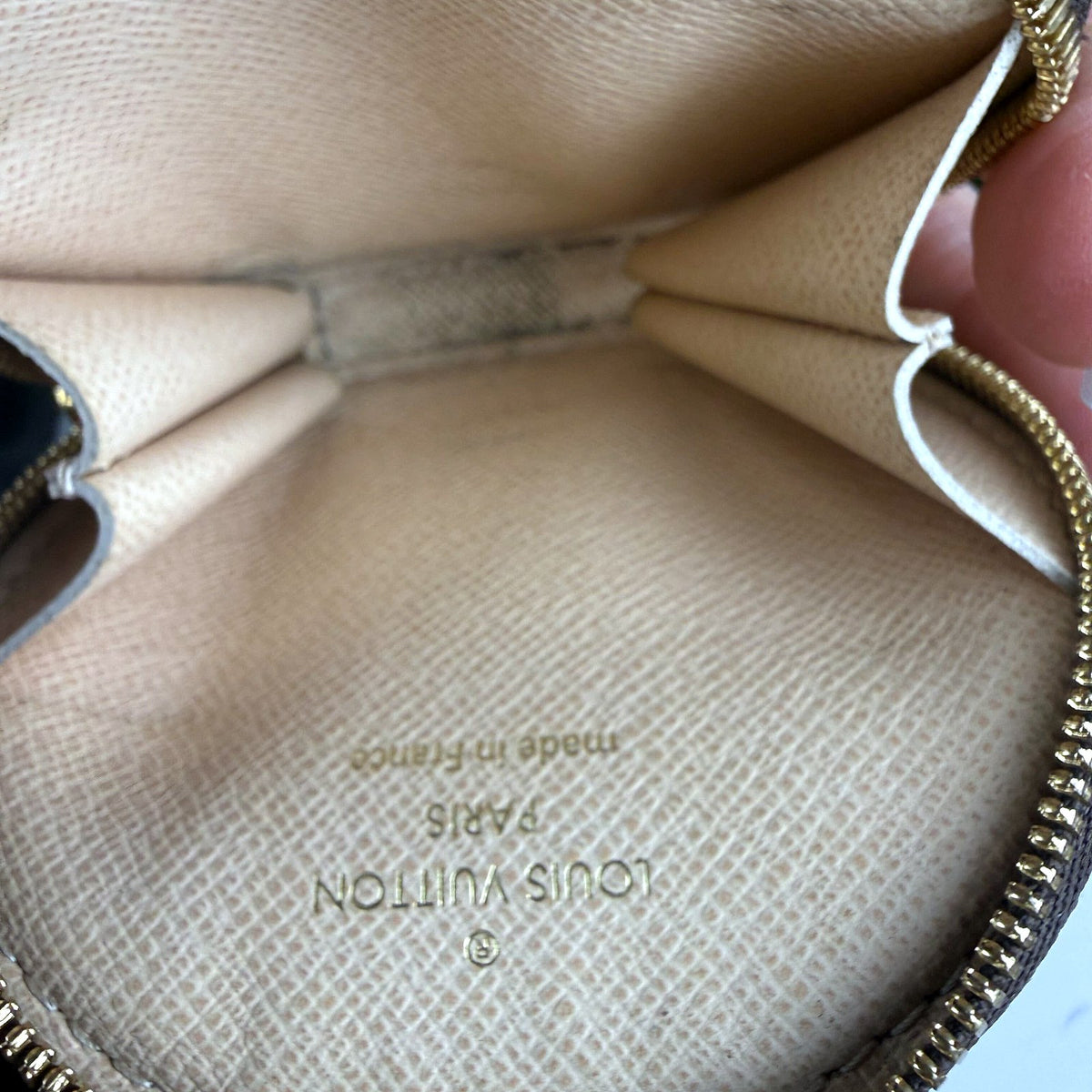 Authentic Louis Vuitton Multi Pochette Accessoires Monogram Canvas Khaki Strap - 03_inside.jpg