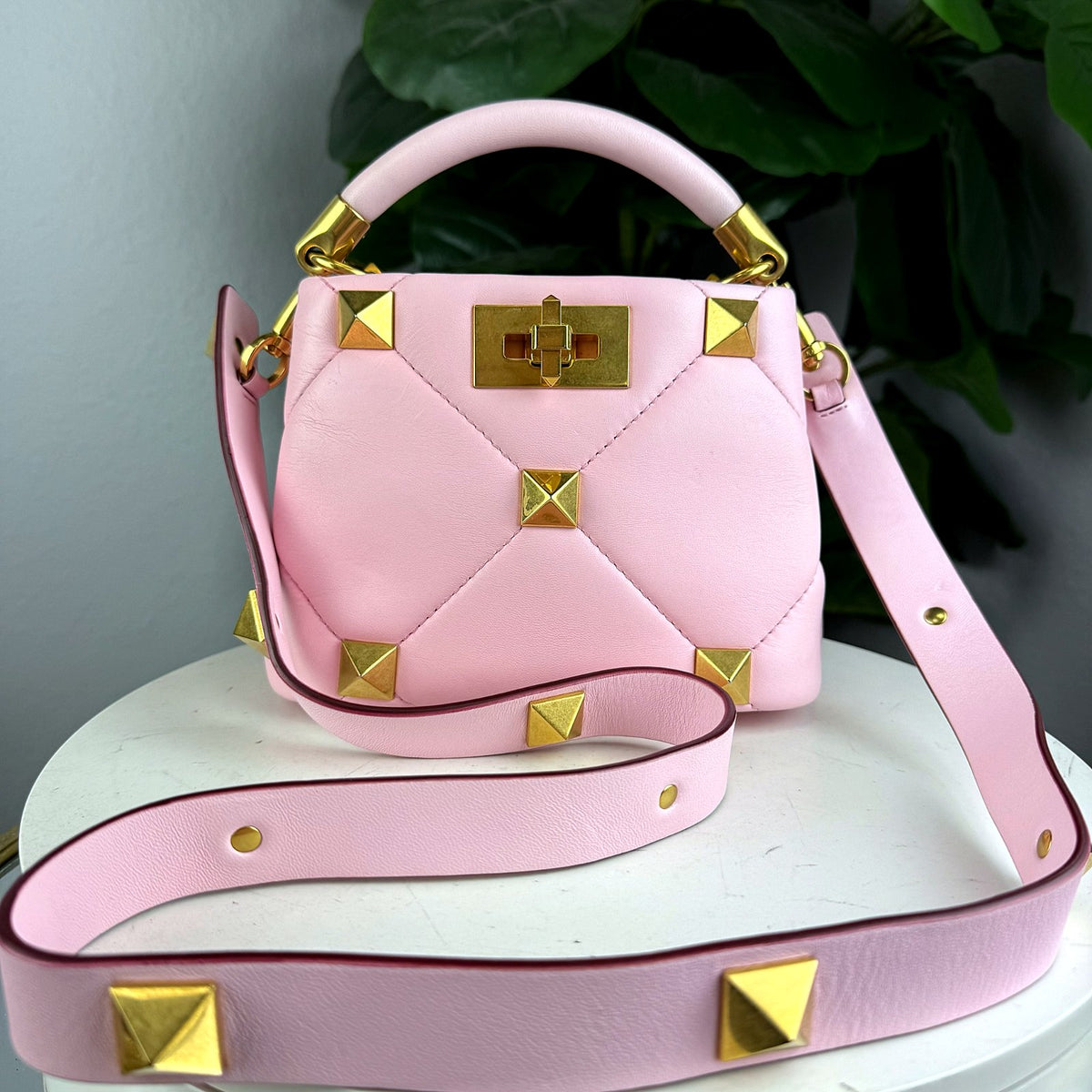Authentic Valentino Garavani Roman Stud Small Top Handle Bag in Pink Leather - 03_photo.jpg