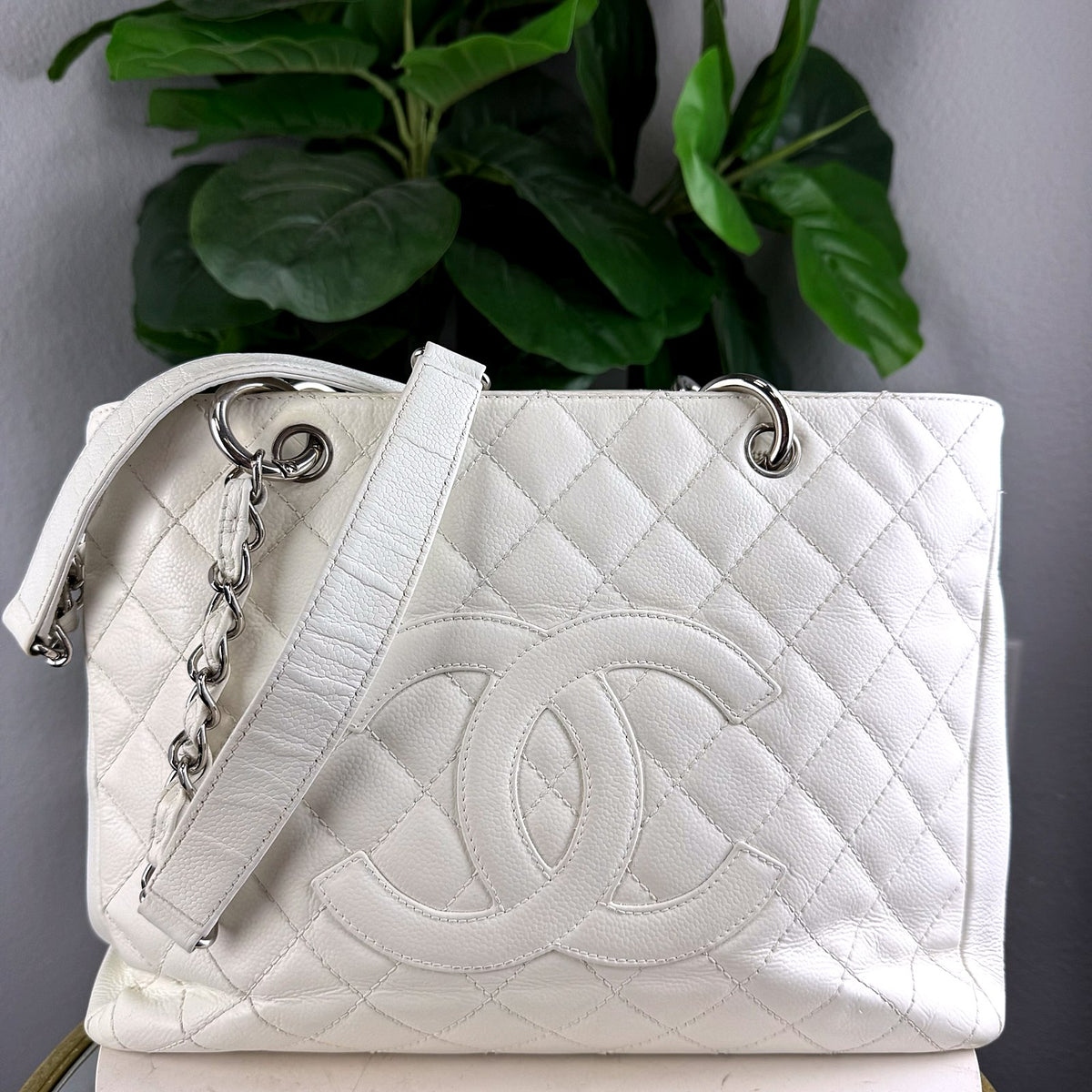 Authentic Chanel Grand Shopping Tote White Caviar Leather Silver Hardware - 01_photo.jpg