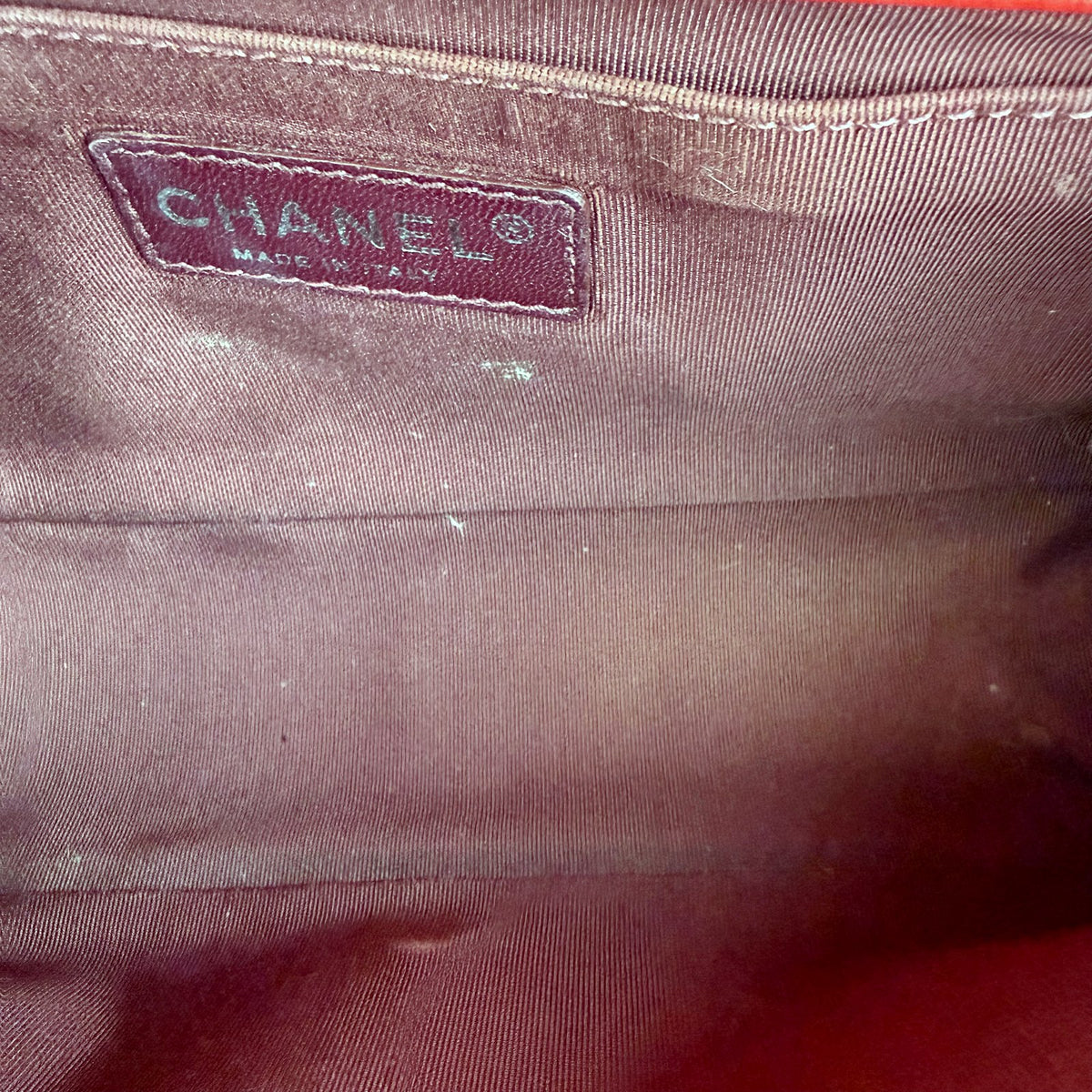 Authentic Chanel Red Quilted Lambskin Medium Boy Bag with Ruthenium Hardware - 04_inside.jpg