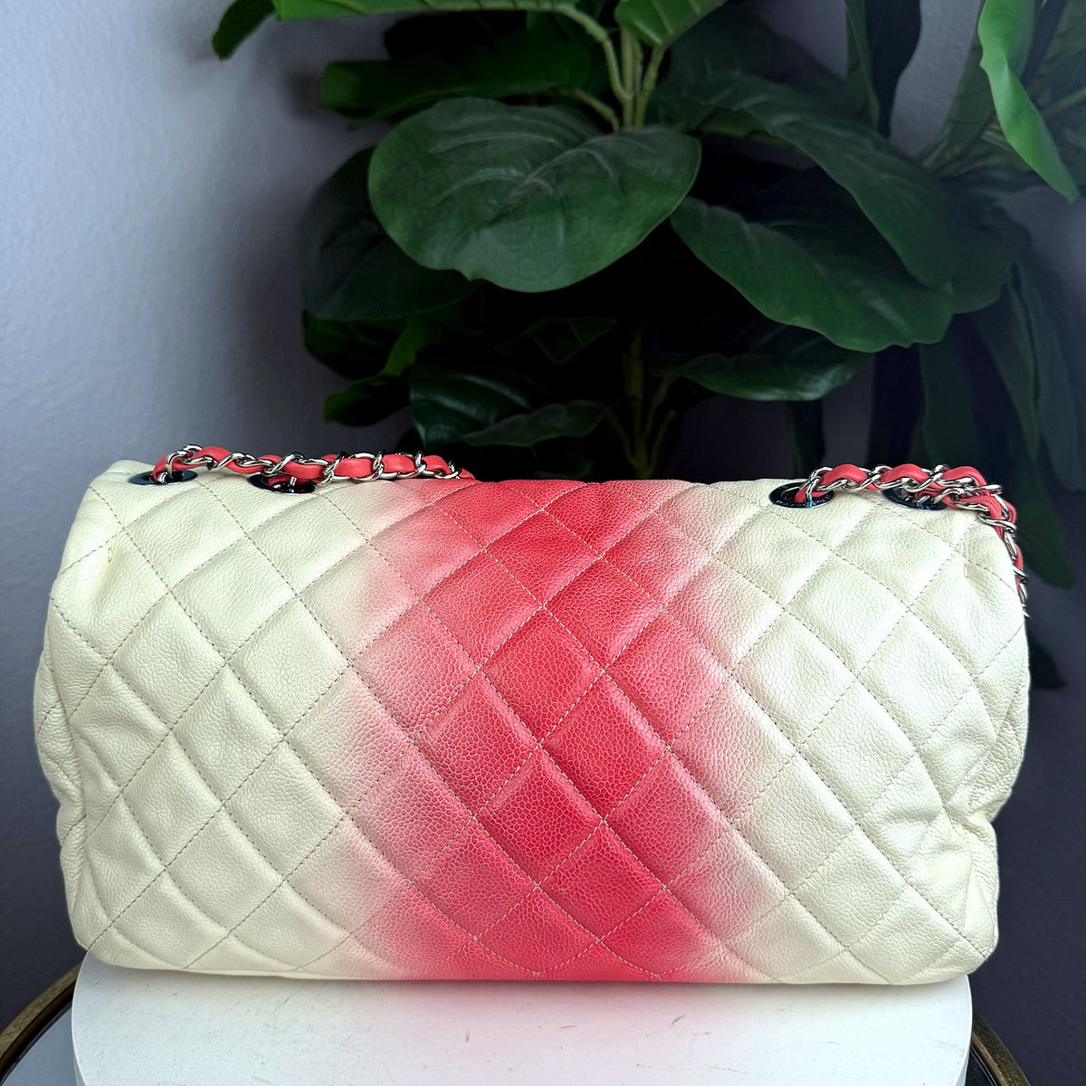 Authentic Chanel Classic Flap Medium Quilted Caviar Ombré Pink Coral Beige Bag - 02_photo.jpg