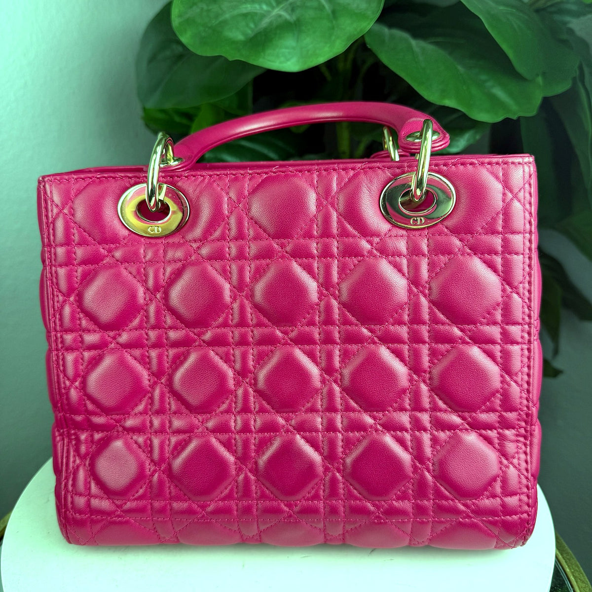 Authentic Dior Lady Dior Medium Pink Lambskin Cannage Quilted Bag - 02_photo.jpg