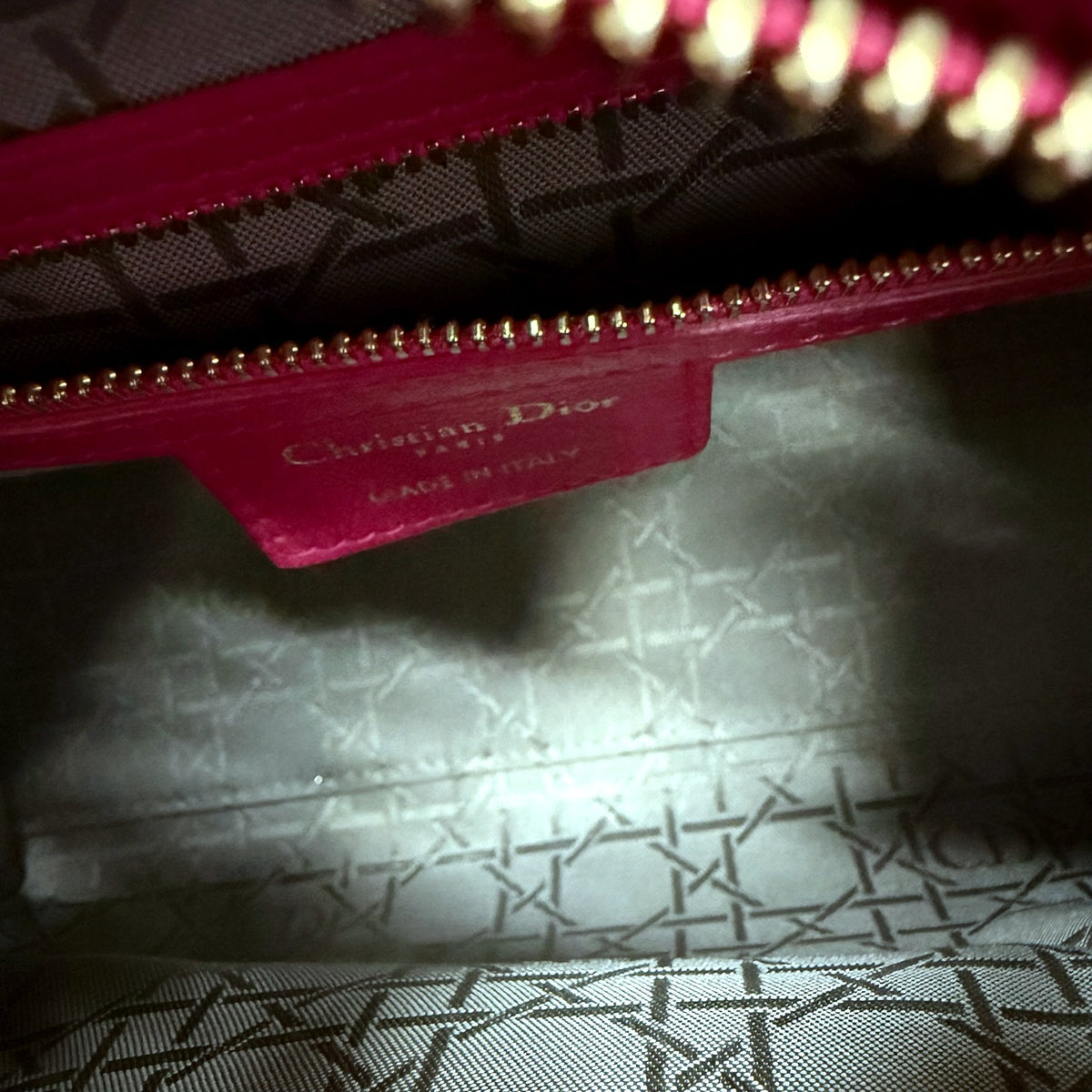 Authentic Dior Lady Dior Medium Pink Lambskin Cannage Quilted Bag - 04_inside.jpg