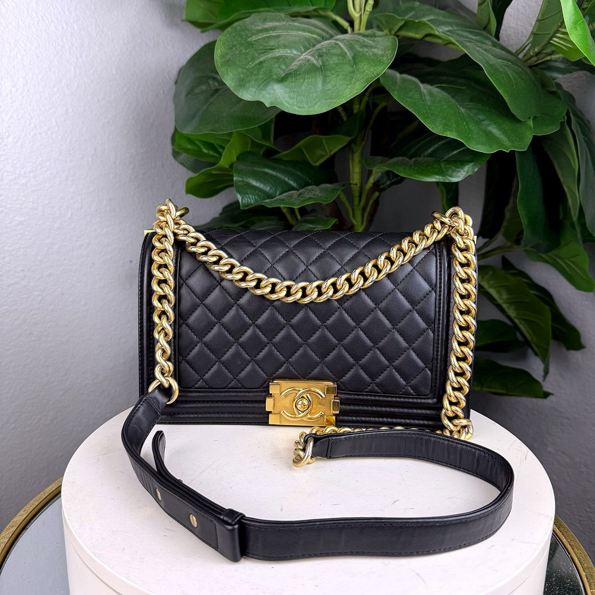 Authentic Chanel Boy Bag Medium Quilted Lambskin Black Gold Hardware - 01_photo.jpg