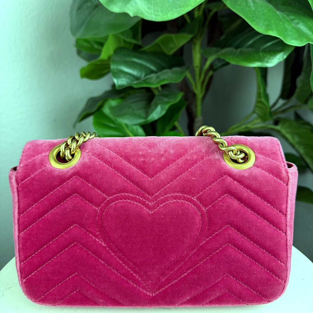 Authentic Gucci GG Marmont Small Velvet Shoulder Bag Pink - 02_photo.jpg