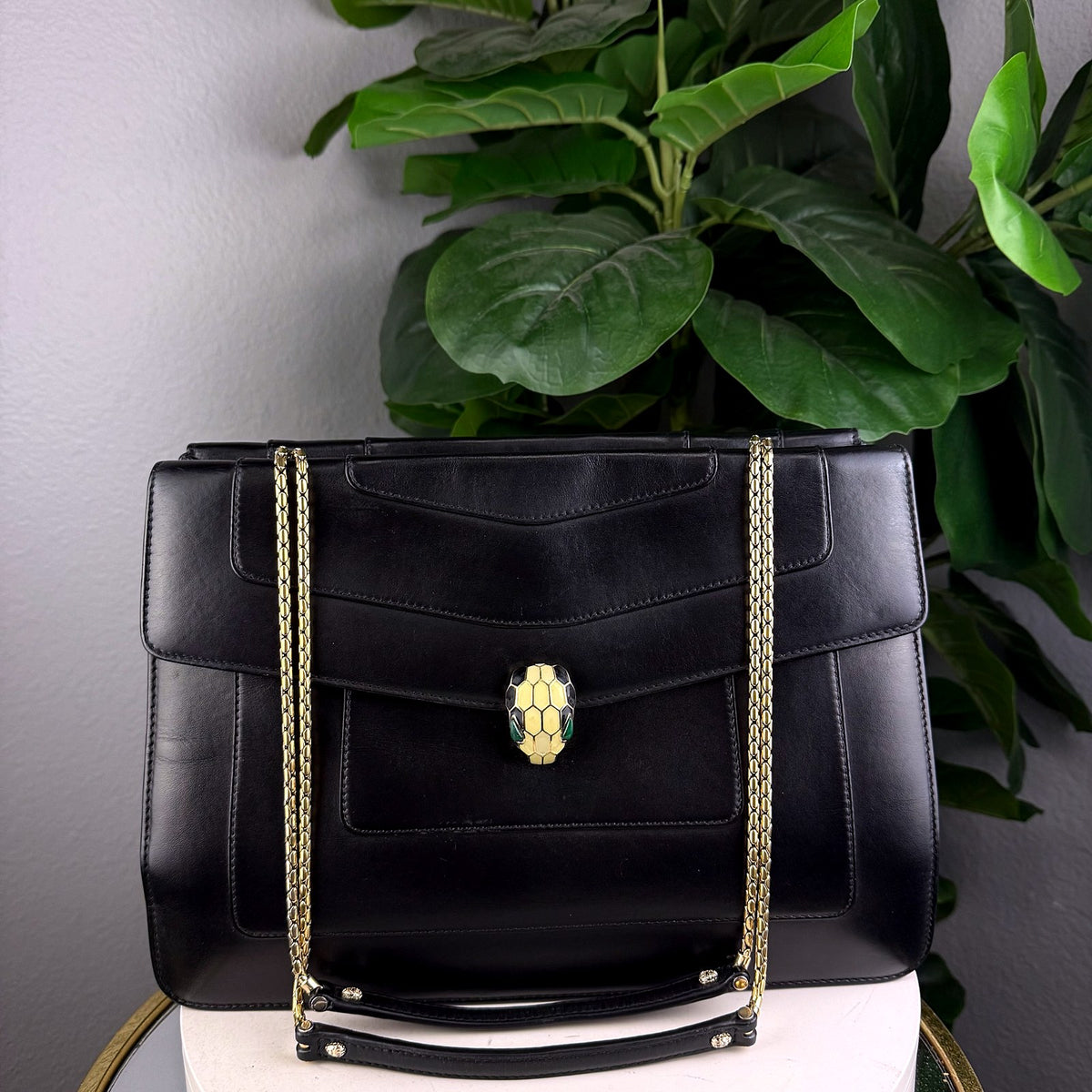 Authentic Bvlgari Serpenti Forever Black Leather Shoulder Bag - 01_photo.jpg