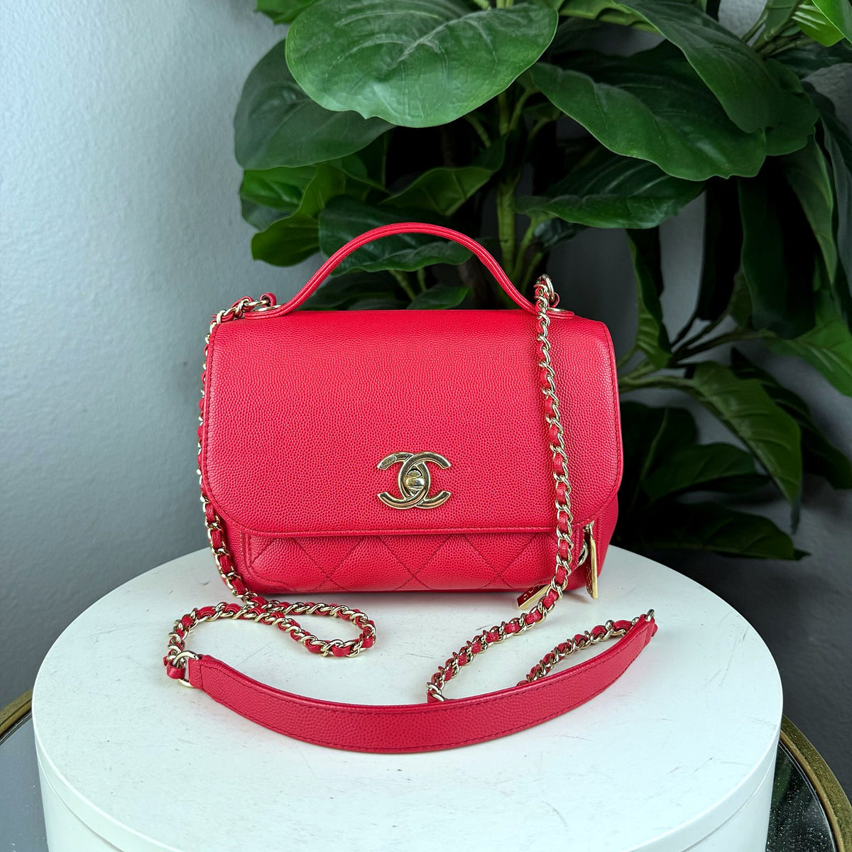Authentic Chanel Business Affinity Medium Flap Bag Red Caviar Gold Hardware - 01_photo.jpg