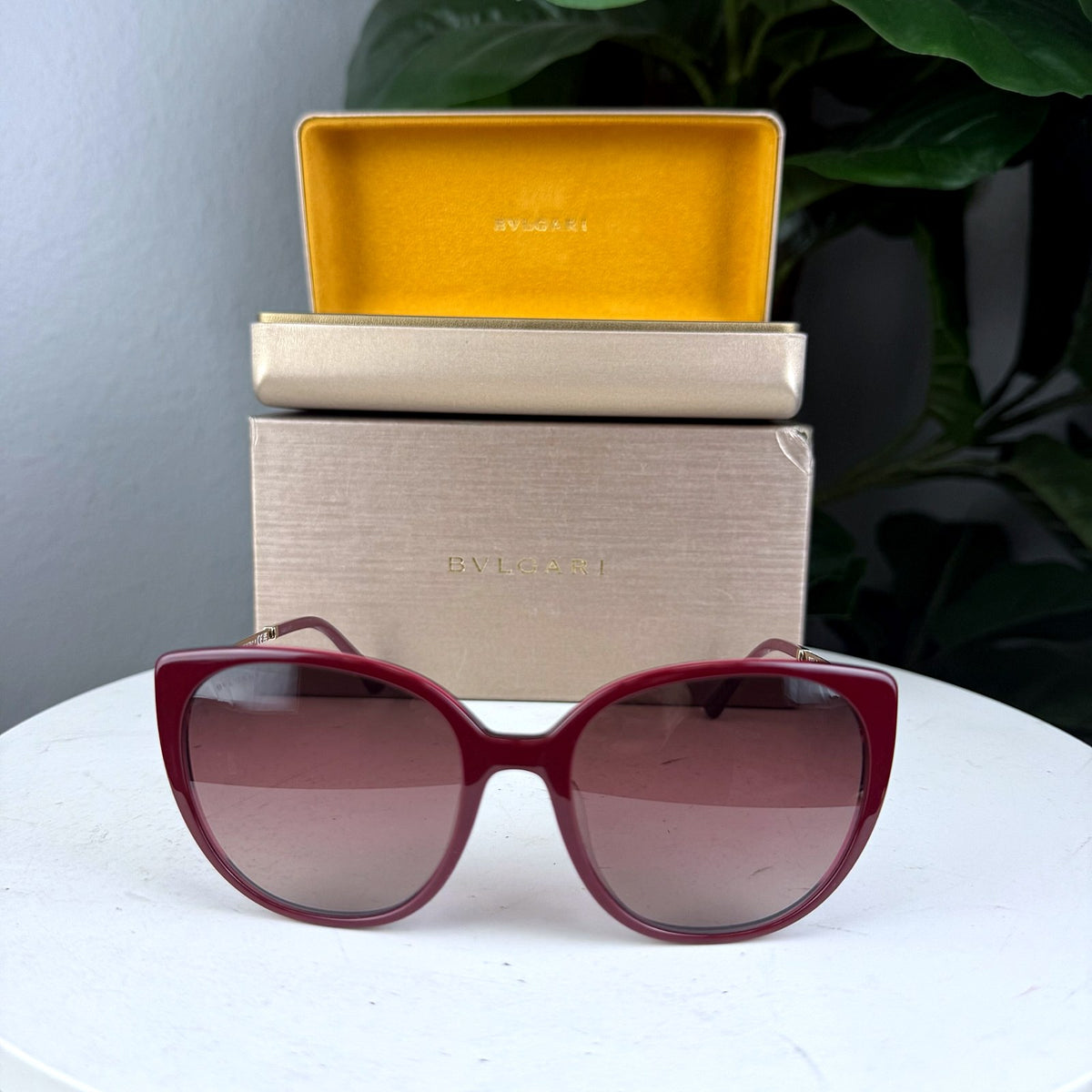 Authentic Bvlgari Burgundy Cat-Eye Sunglasses with Case - 01_photo.jpg