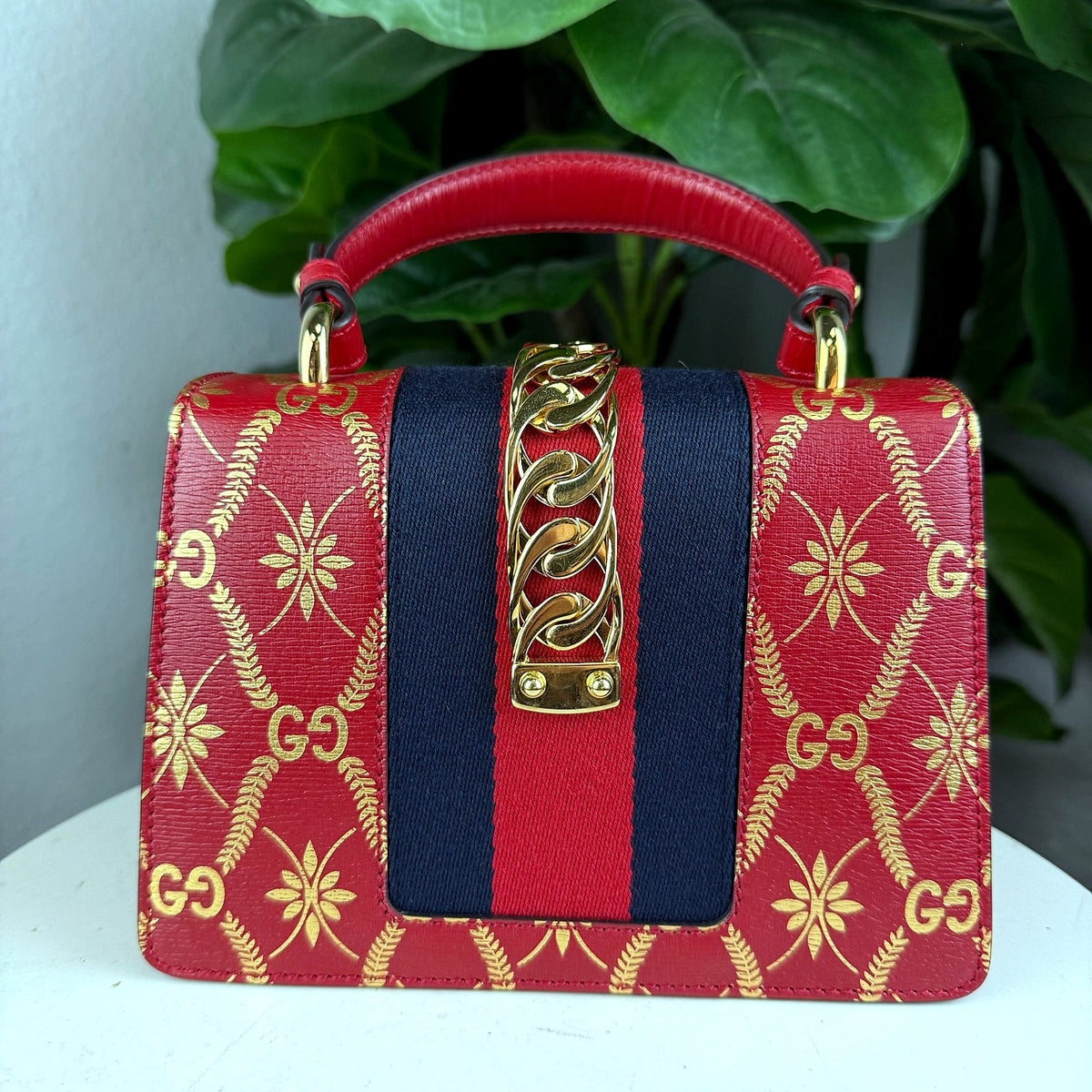Authentic Gucci Sylvie GG Star Print Mini Top Handle Bag Red GG Brocade - 02_photo.jpg