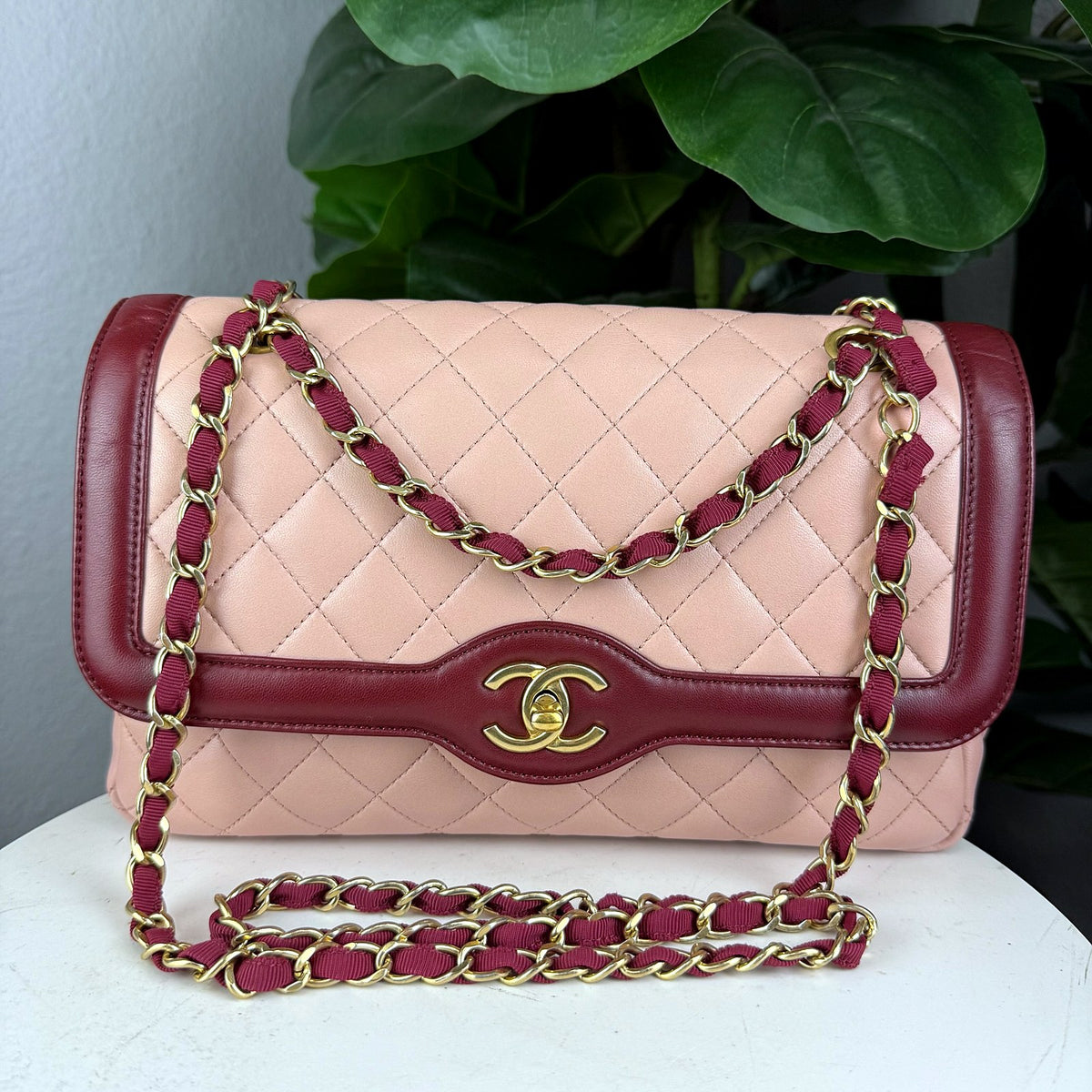 Authentic Chanel Trendy CC Flap Bag Pink Burgundy Quilted Lambskin - 01_photo.jpg