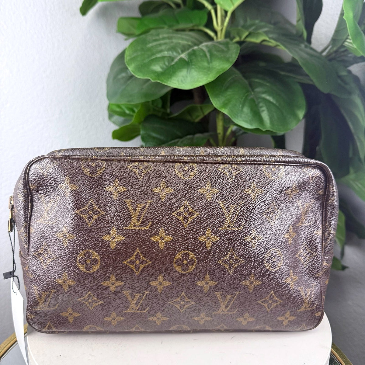 Authentic Louis Vuitton Trousse Toilette 23 Monogram Canvas Cosmetic Pouch - 02_photo.jpg