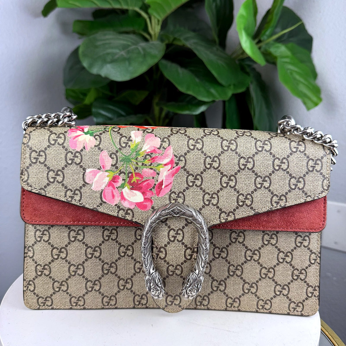 Authentic Gucci Dionysus GG Supreme Blooms Small Shoulder Bag - 01_photo.jpg