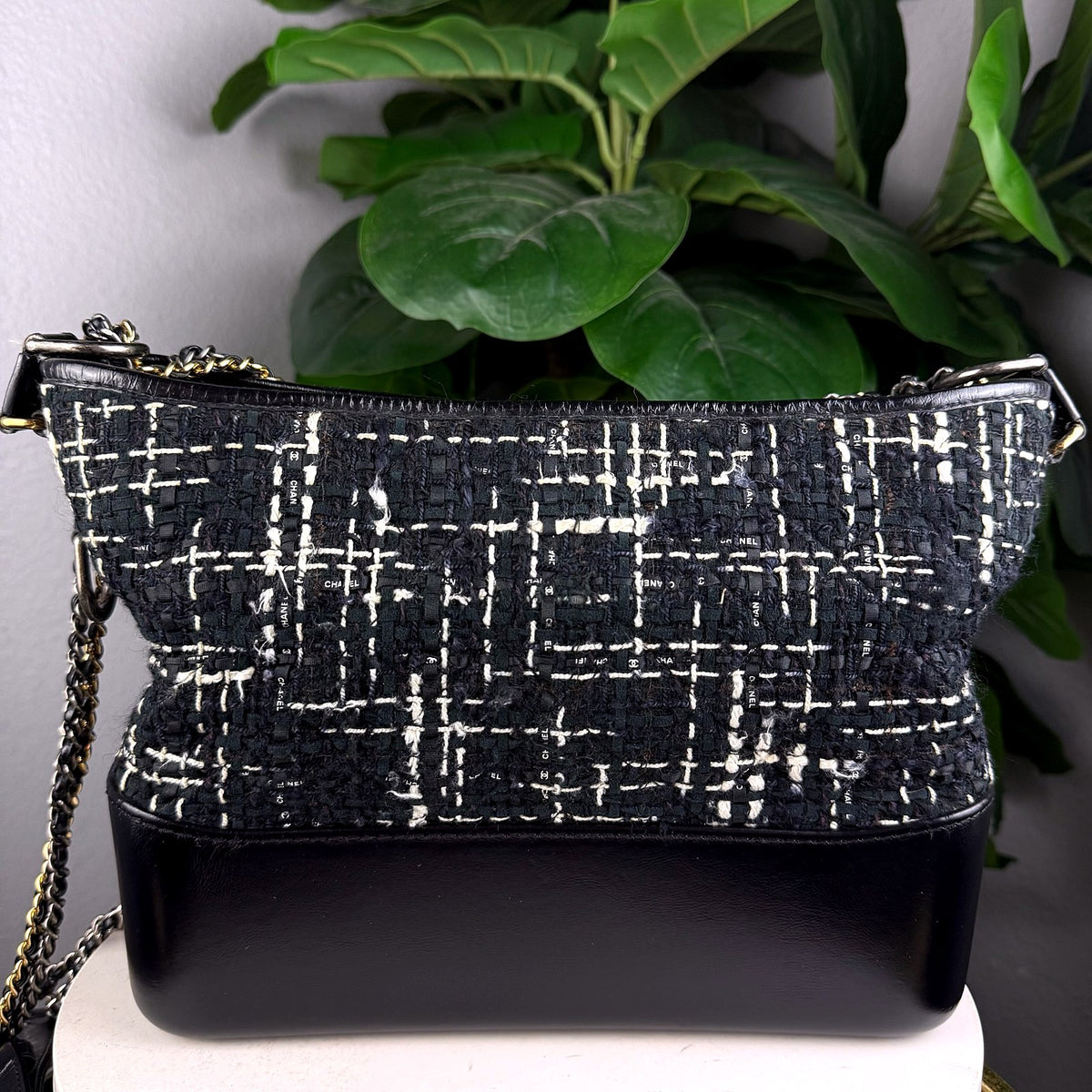 Authentic Chanel Black Patent Leather Tweed Gabrielle Hobo Bag - 02_photo.jpg