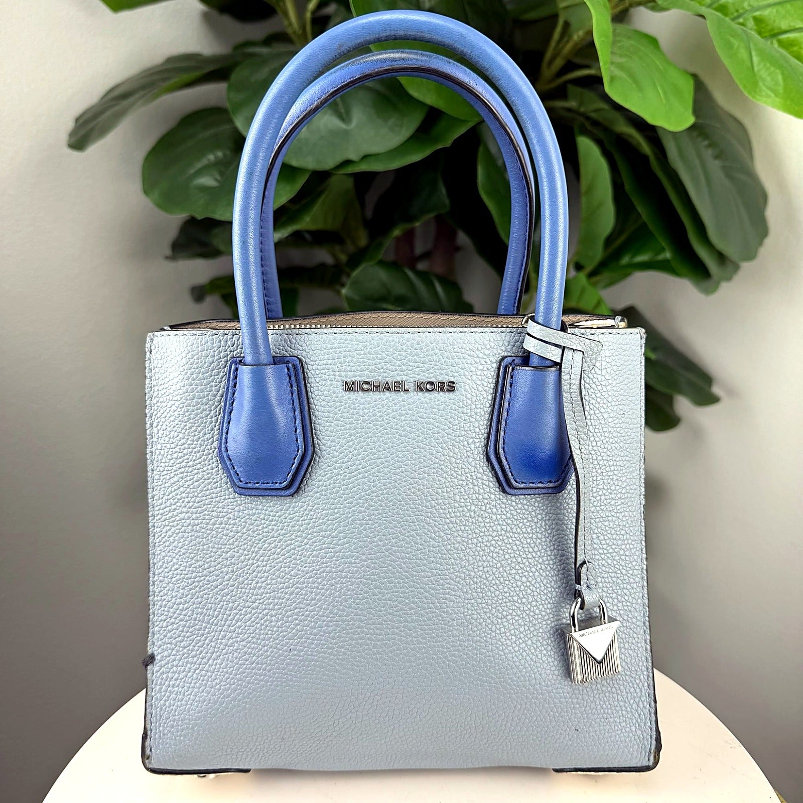 Michael Kors Mercer light blue tote front