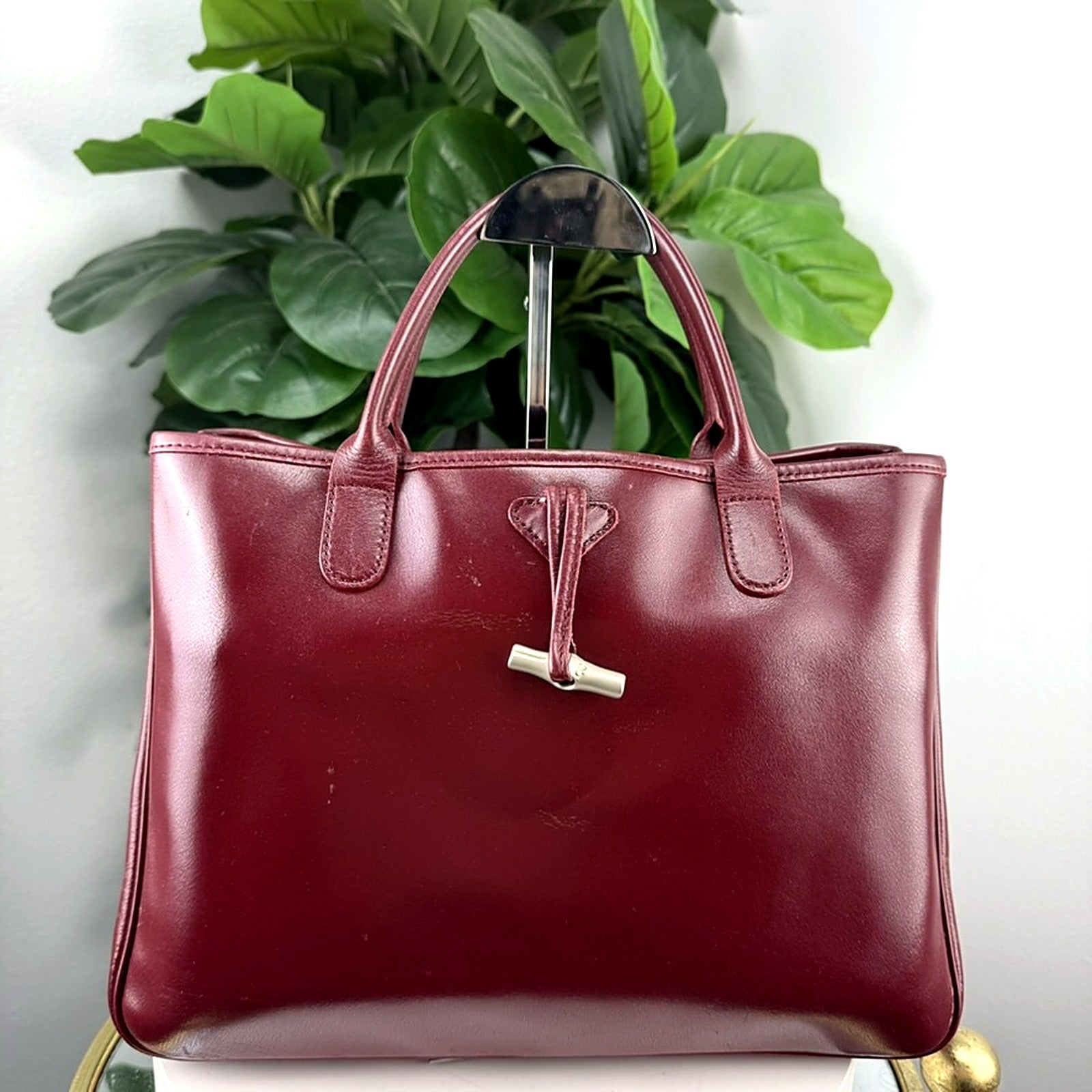 Authentic Longchamp Burgundy Leather Roseau Tote Bag - front