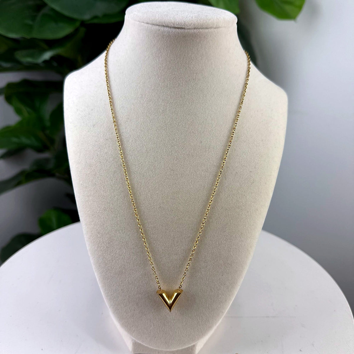 Authentic Louis Vuitton Gold-Tone Essential V Pendant Necklace - front