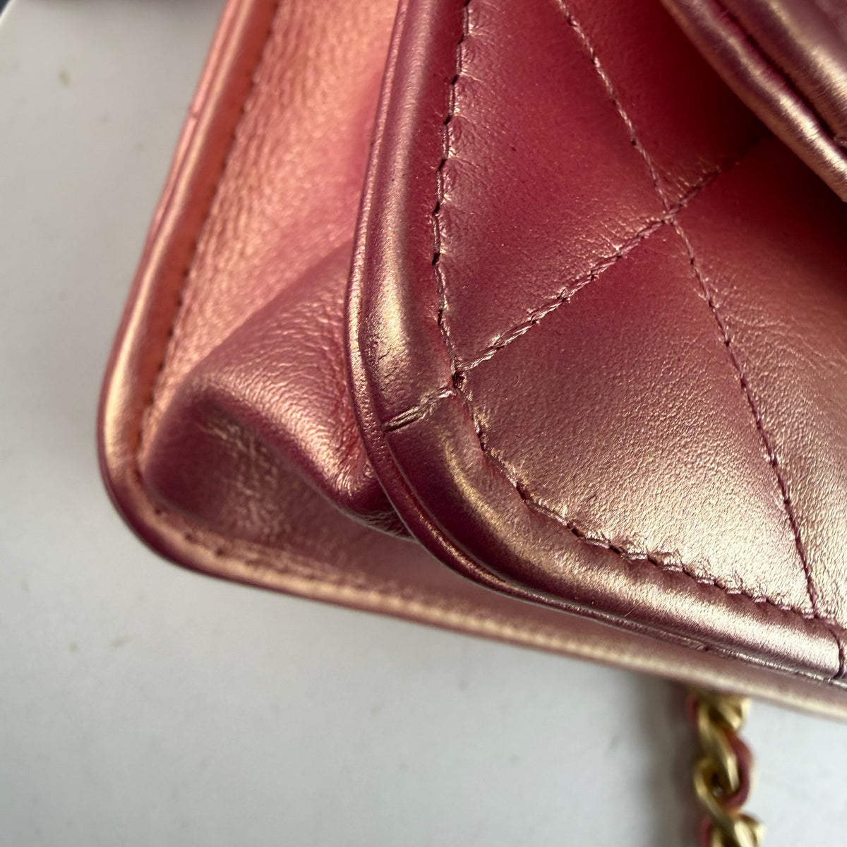 Authentic Chanel 19 Small Flap Bag Iridescent Pink Quilted Lambskin