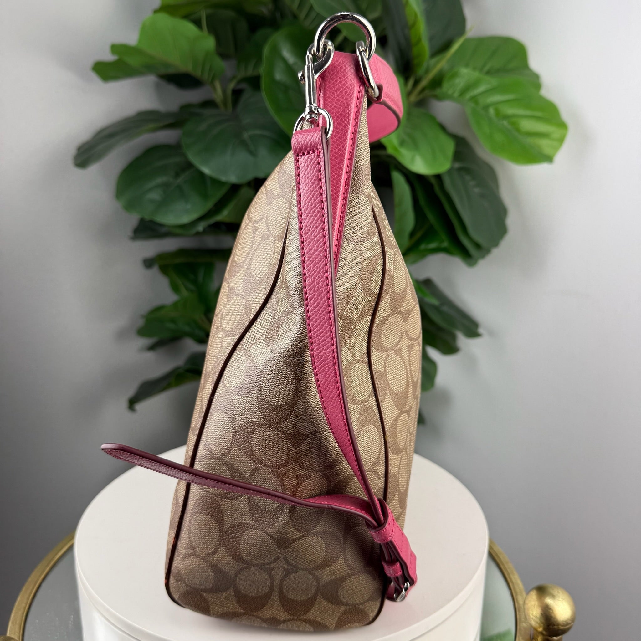 Authentic Coach Signature Canvas Hobo Bag - Khaki/Pink