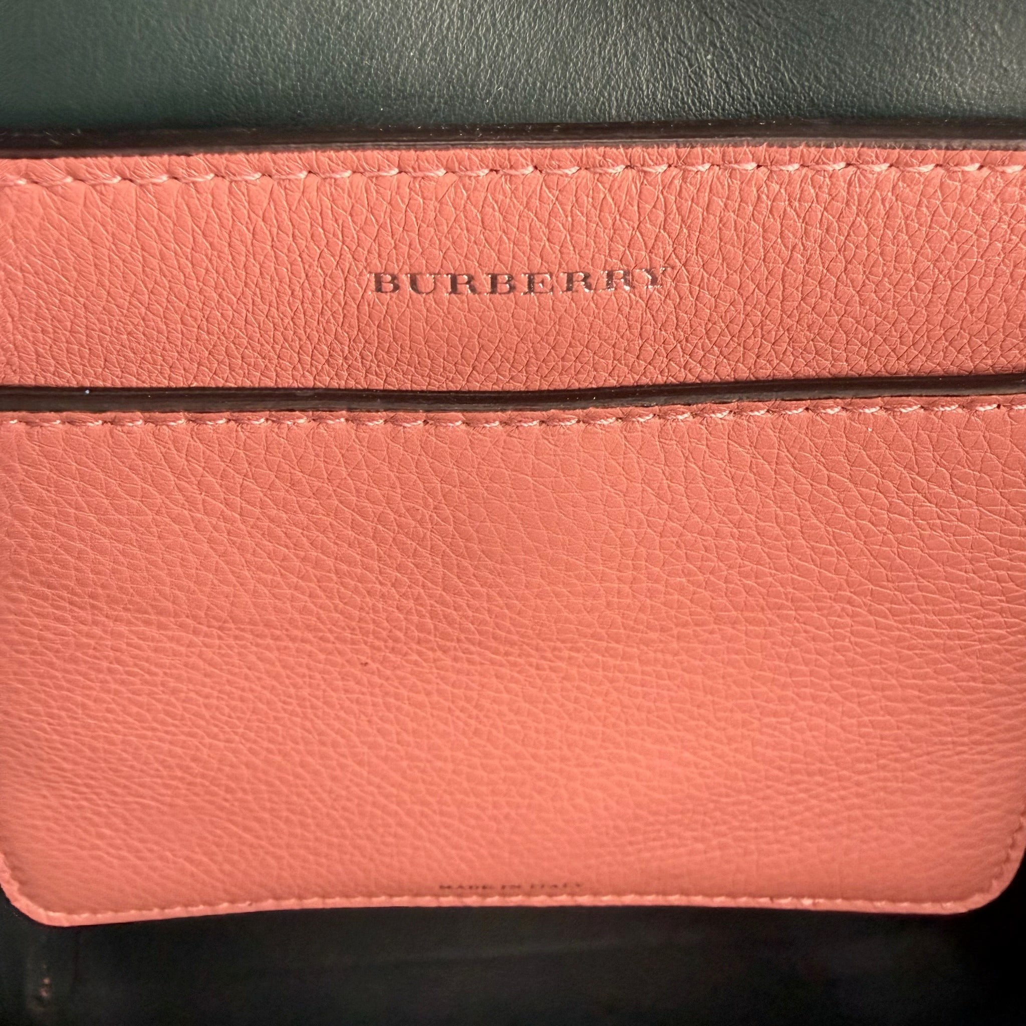 Burberry The Belt Bag Pebbled Leather - Pink