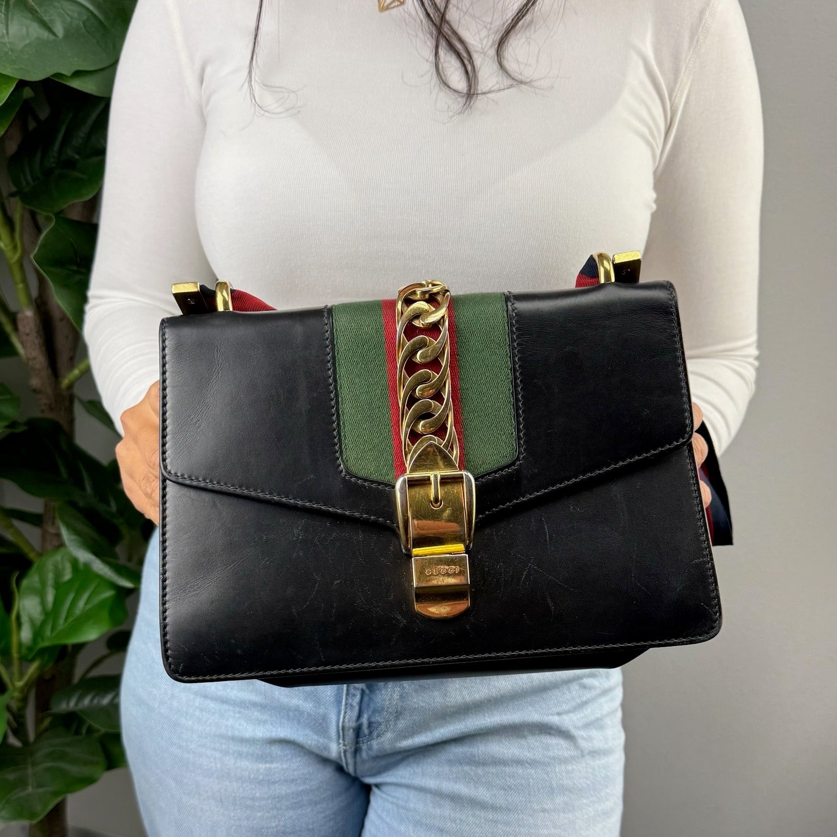 Authentic Gucci Sylvie Shoulder Bag