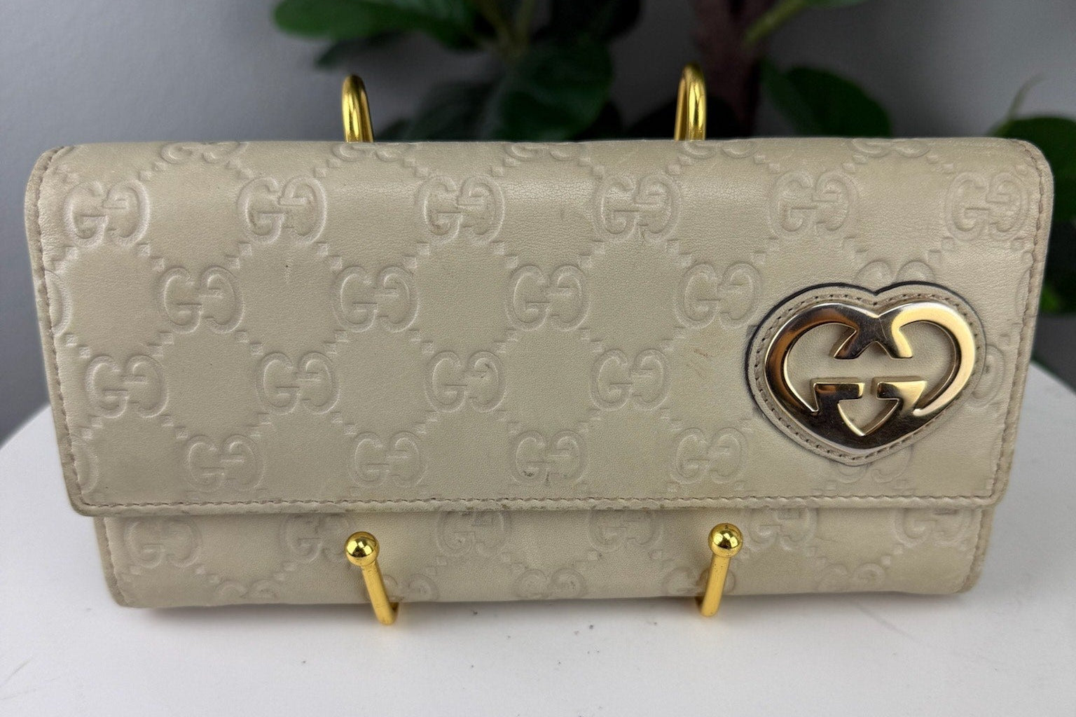 Authentic Gucci Guccissima Leather Long Wallet Beige