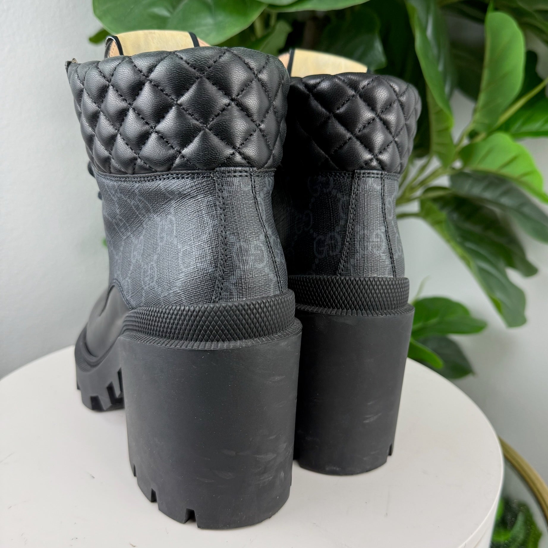 Authentic Gucci GG Canvas Leather Lace-up Boots Size 37