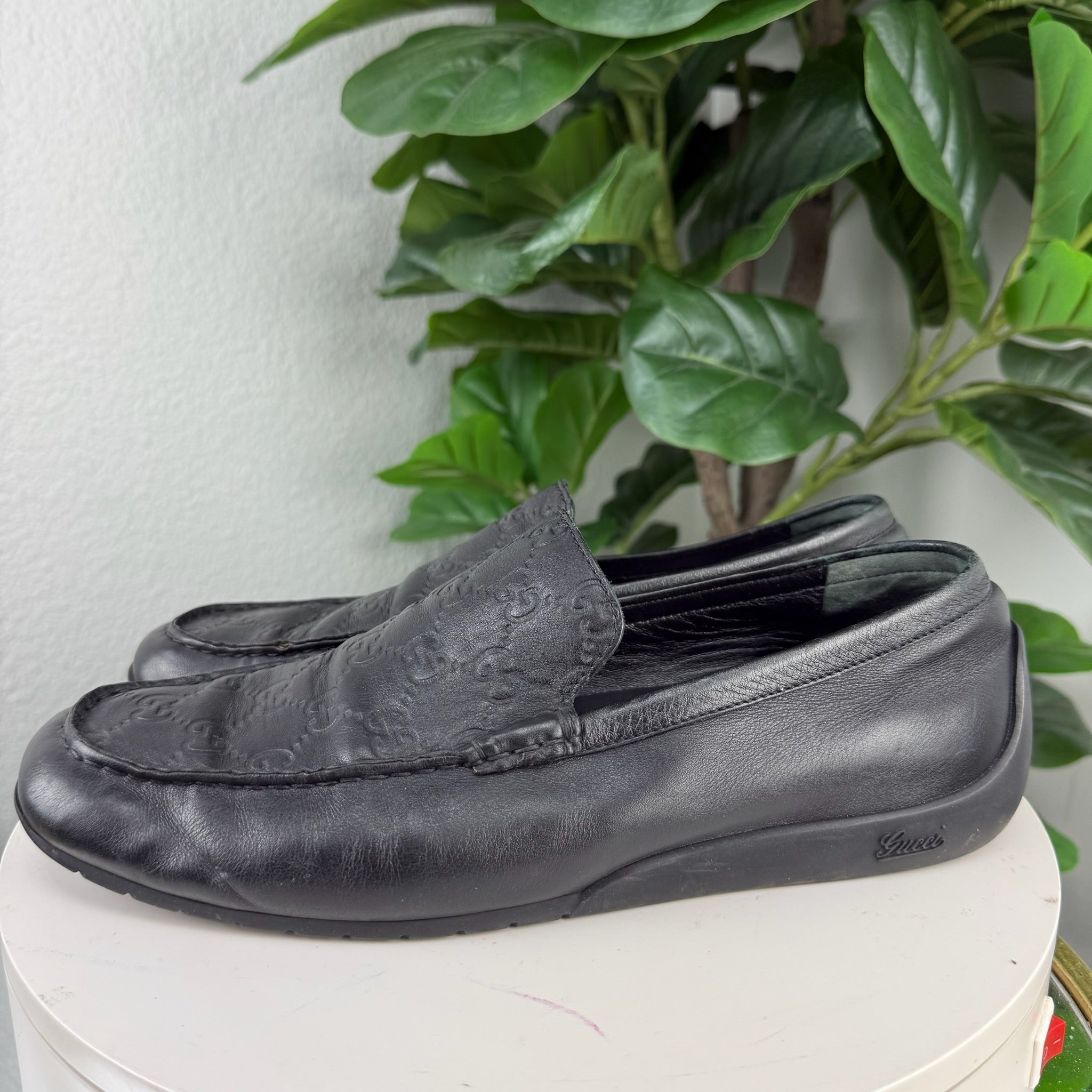 Authentic Gucci Black GG Monogram Guccissima Driving Loafers