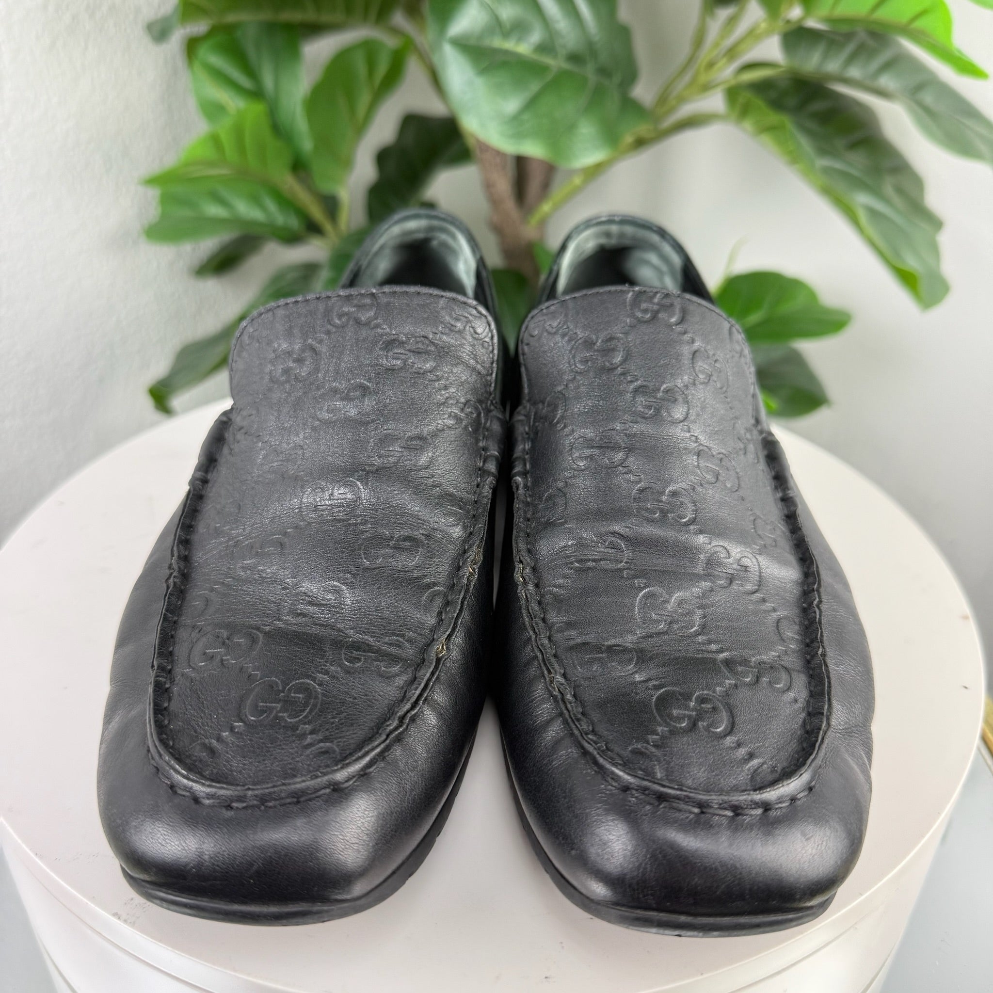 Authentic Gucci Black GG Monogram Guccissima Driving Loafers