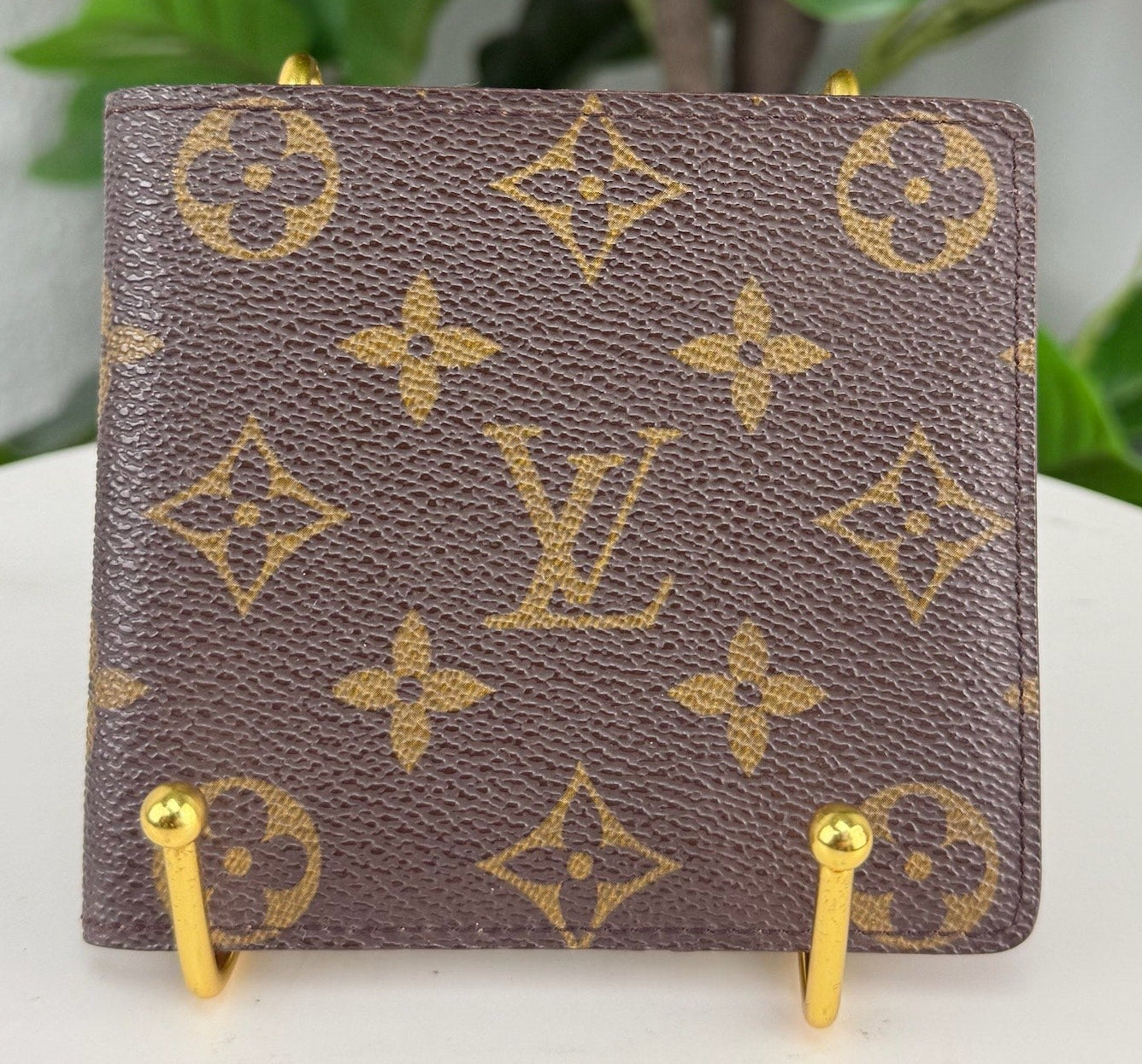 Authentic Louis Vuitton Monogram Canvas Bifold Wallet