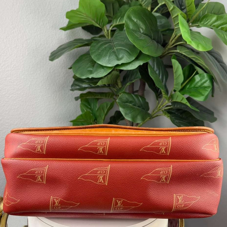 Authentic Louis Vuitton Cup Bosphore Calvi Messenger Bag