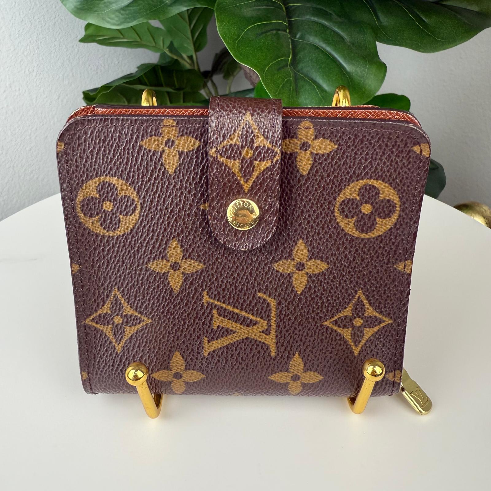 Authentic Louis Vuitton Monogram Canvas Compact Zippy Wallet Brown