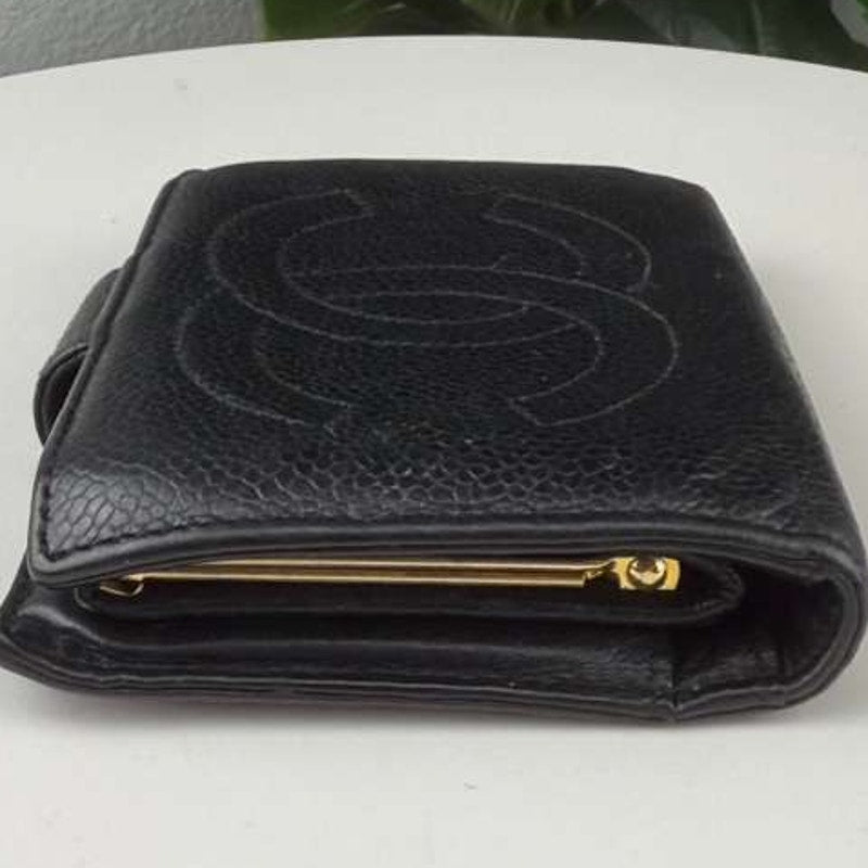 💎✨Authentic Vintage Chanel Black Caviar Leather Wallet