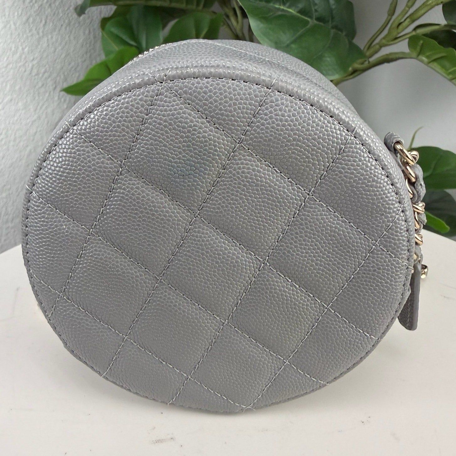 A1💎✨ Authentic Chanel Round Quilted Caviar Gray Leather Chain Crossbody Bag