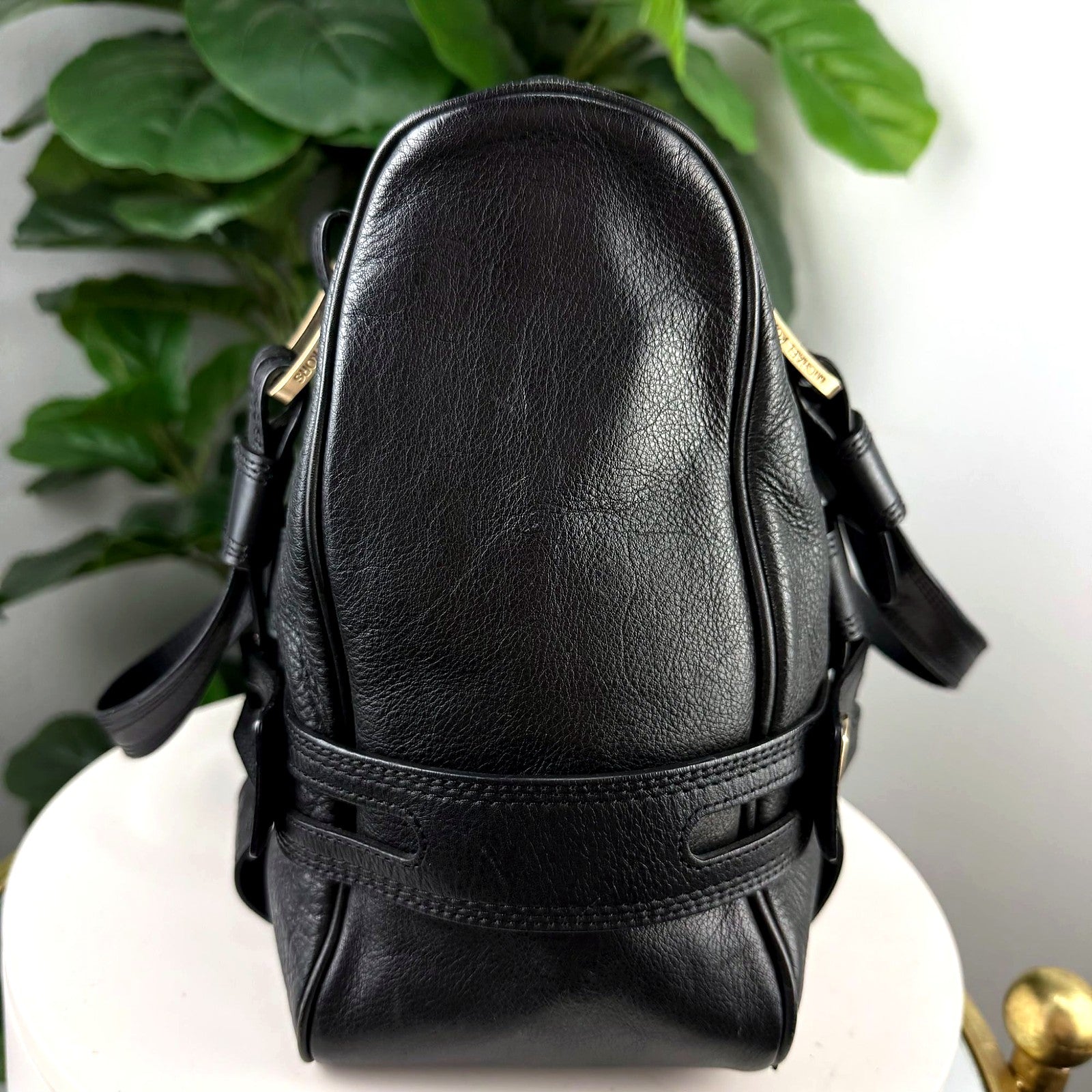 Authentic Michael Kors Satchel back