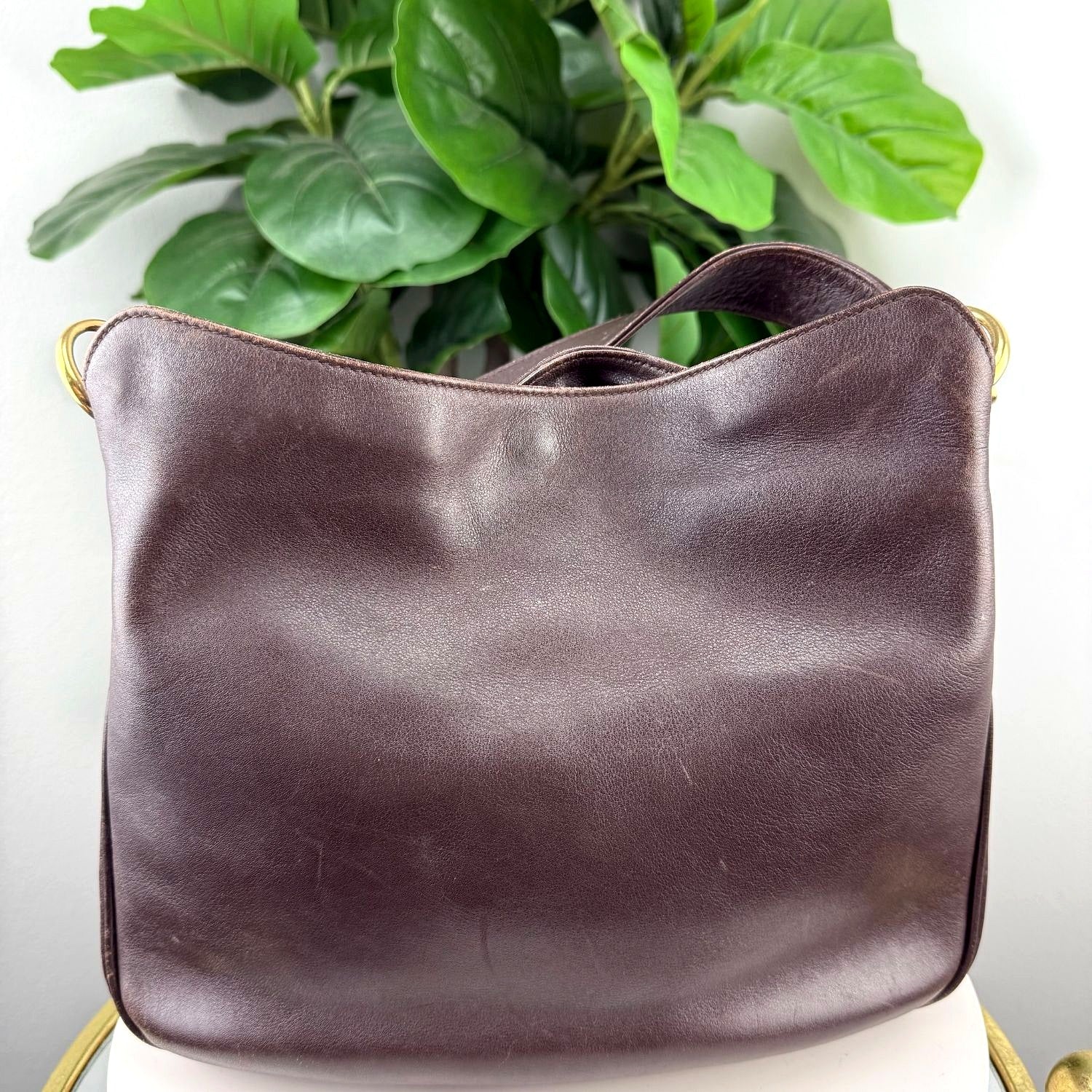 Gucci brown leather bamboo-handle shoulder bag, back view