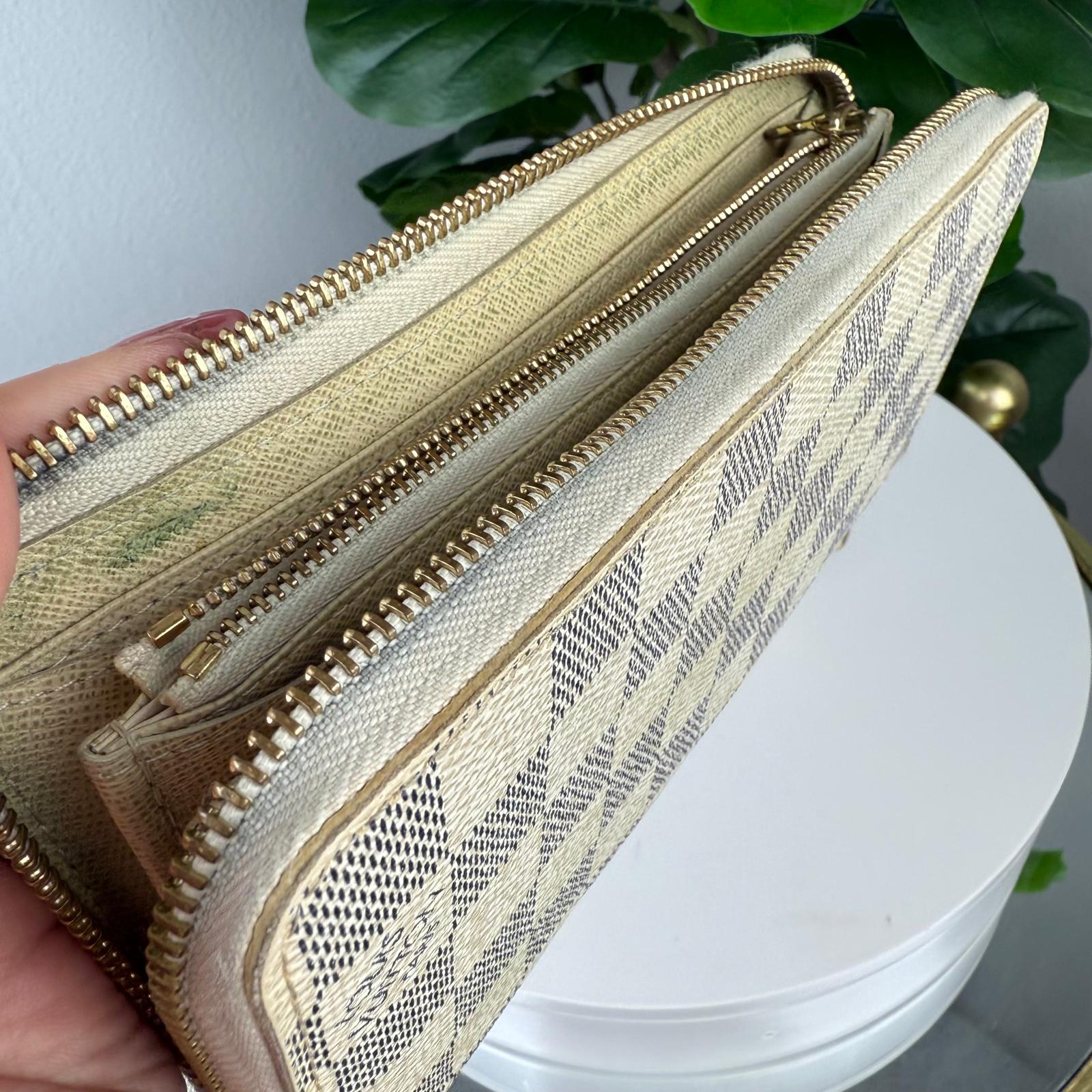 Authentic Louis Vuitton Zippy Damier Azur Canvas Wallet