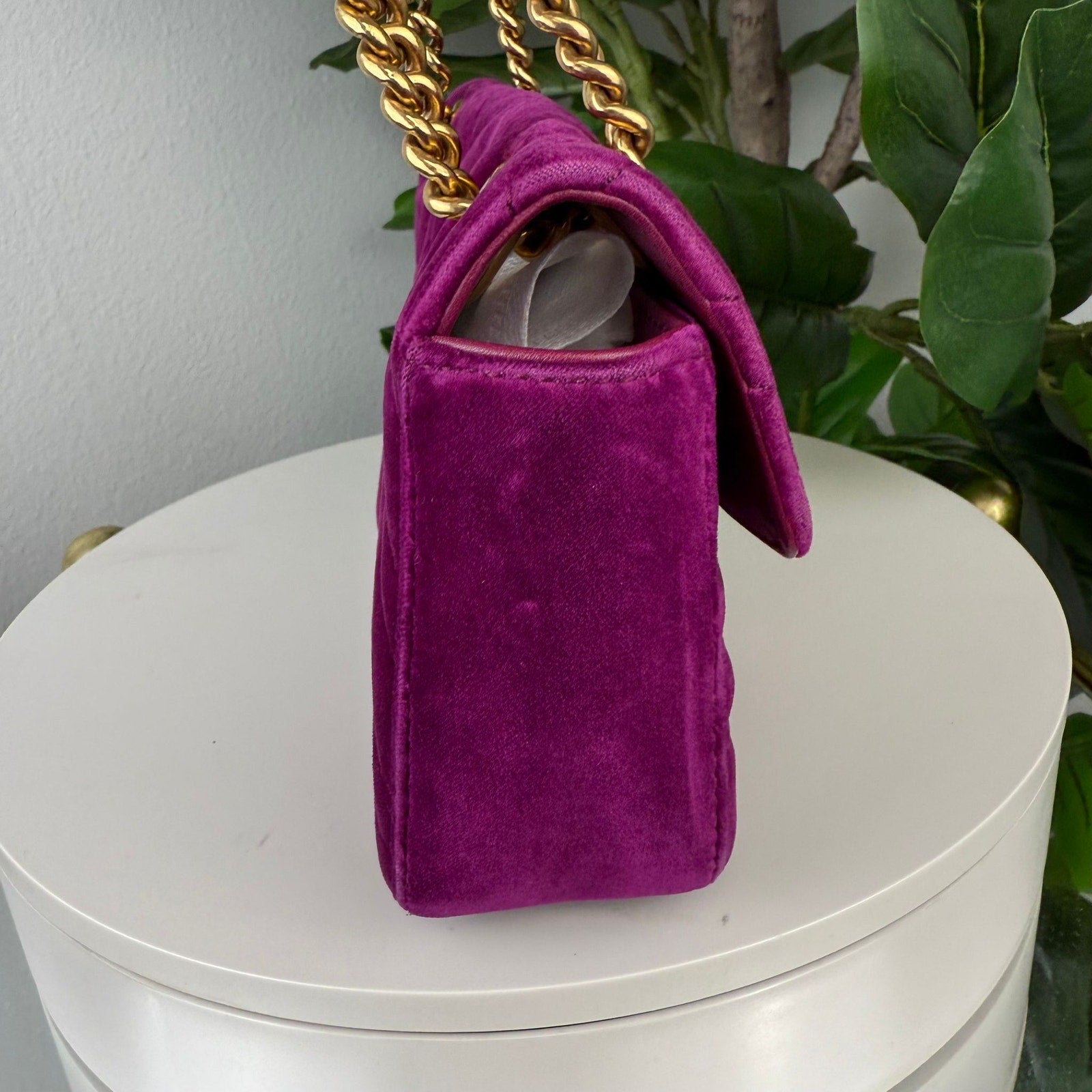 Authentic GUCCI Velvet Matelasse GG Marmont Shoulder Bag Purple