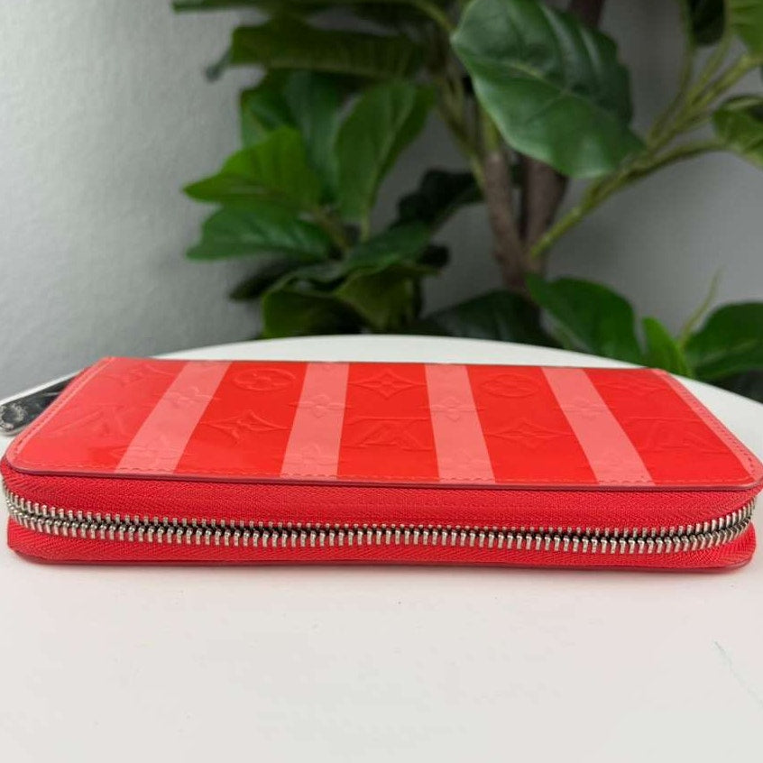 Limited Edition Louis Vuitton Monogram Vernis Rayures Zippy Red Wallet