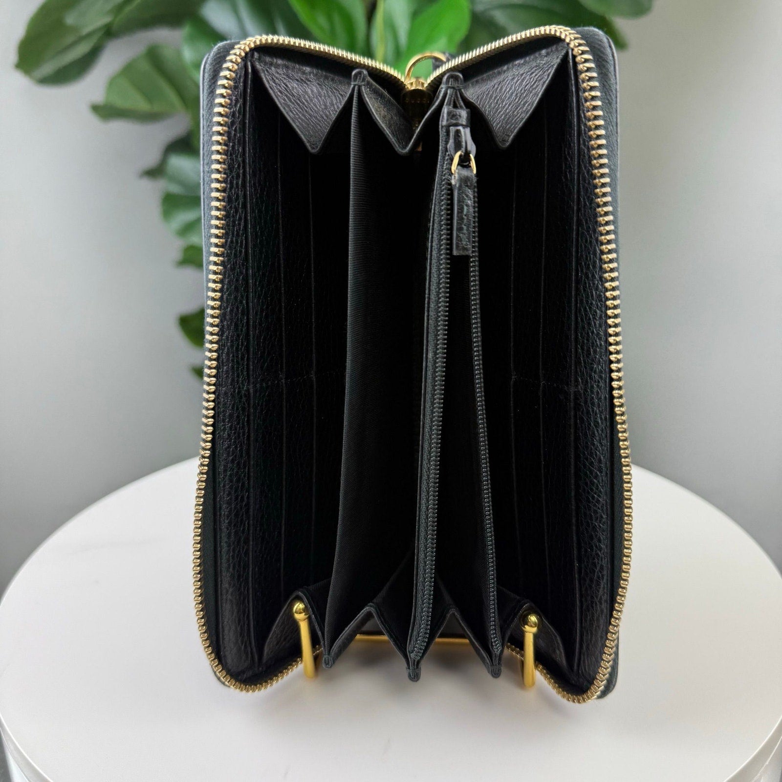 💎Authentic Gucci GG Marmont Zip Around Wallet