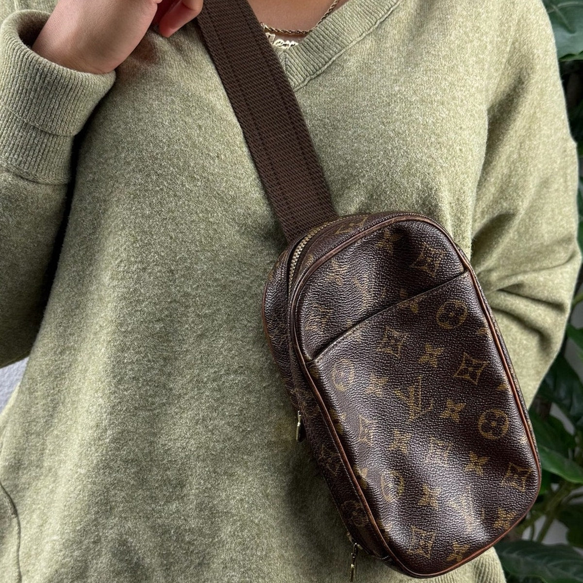 Louis Vuitton Pochette Gange Monogram Canvas