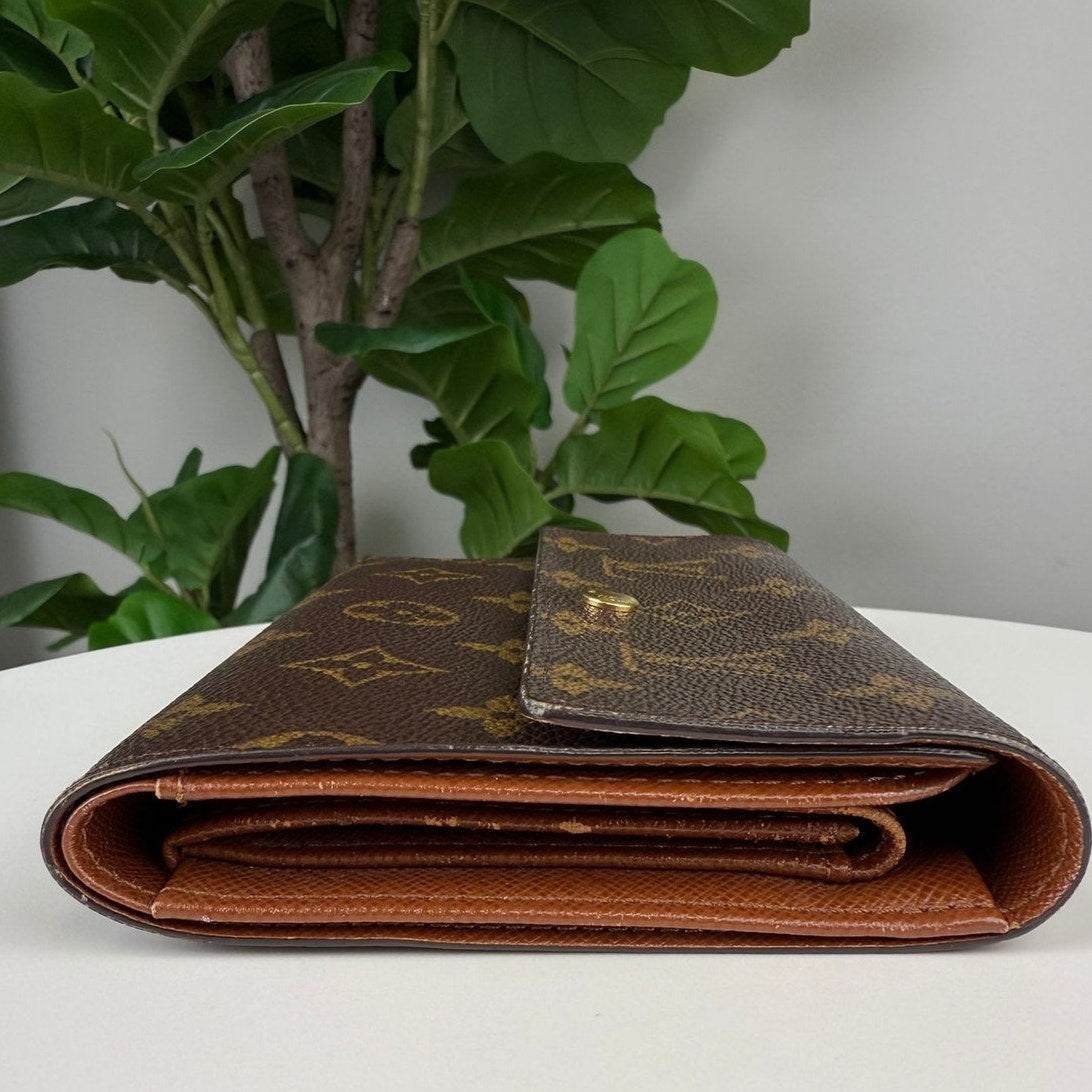 Authentic Louis Vuitton Porte Tresor Etui Chequier Wallet