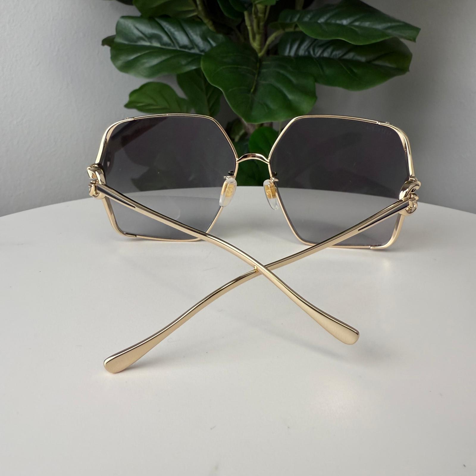 GUCCI Oversize Square-frame Sunglasses In Gold