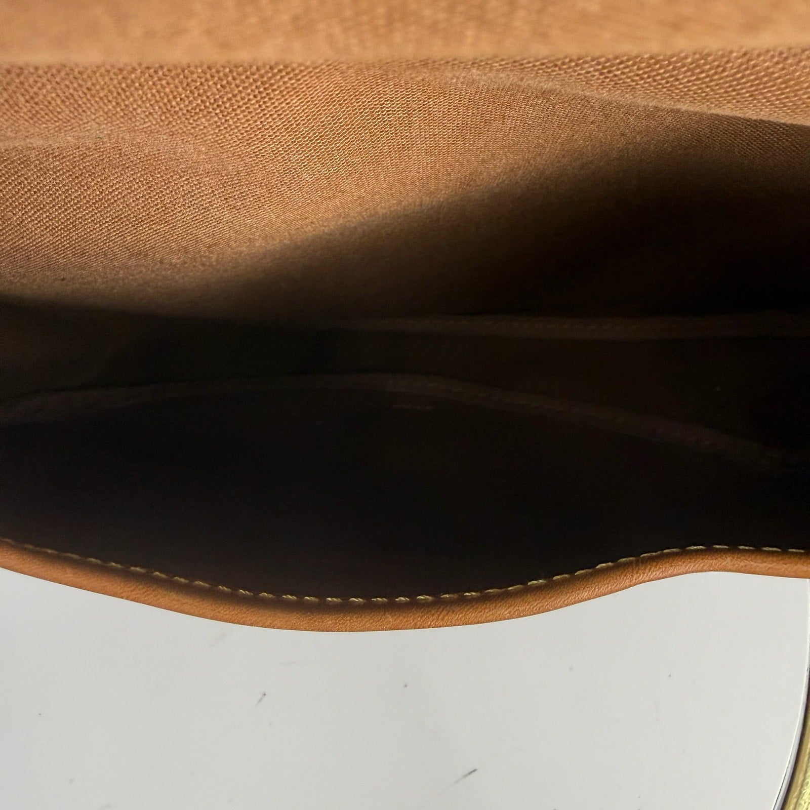 Louis Vuitton Saumur 30 Monogram Brown Crossbody Bag Authentic Pre Owned