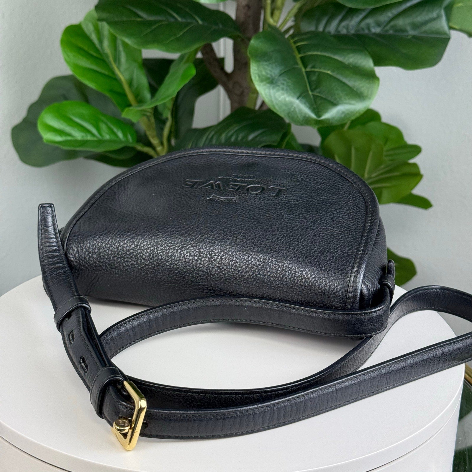 Authentic LOEWE Heritage Shoulder Bag Black