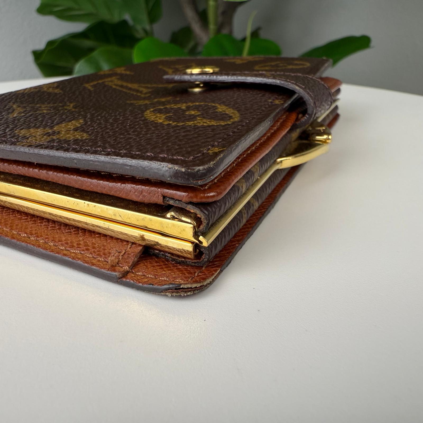 Authentic Louis Vuitton Monogram Porte Monnaie Wallet