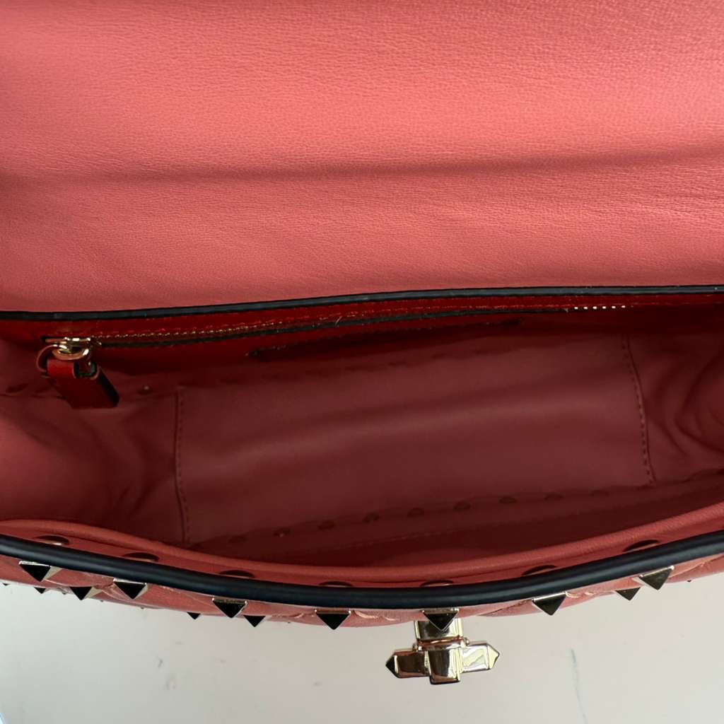 💎✨Authentic Valentino Garavani Rockstud Spike Bag