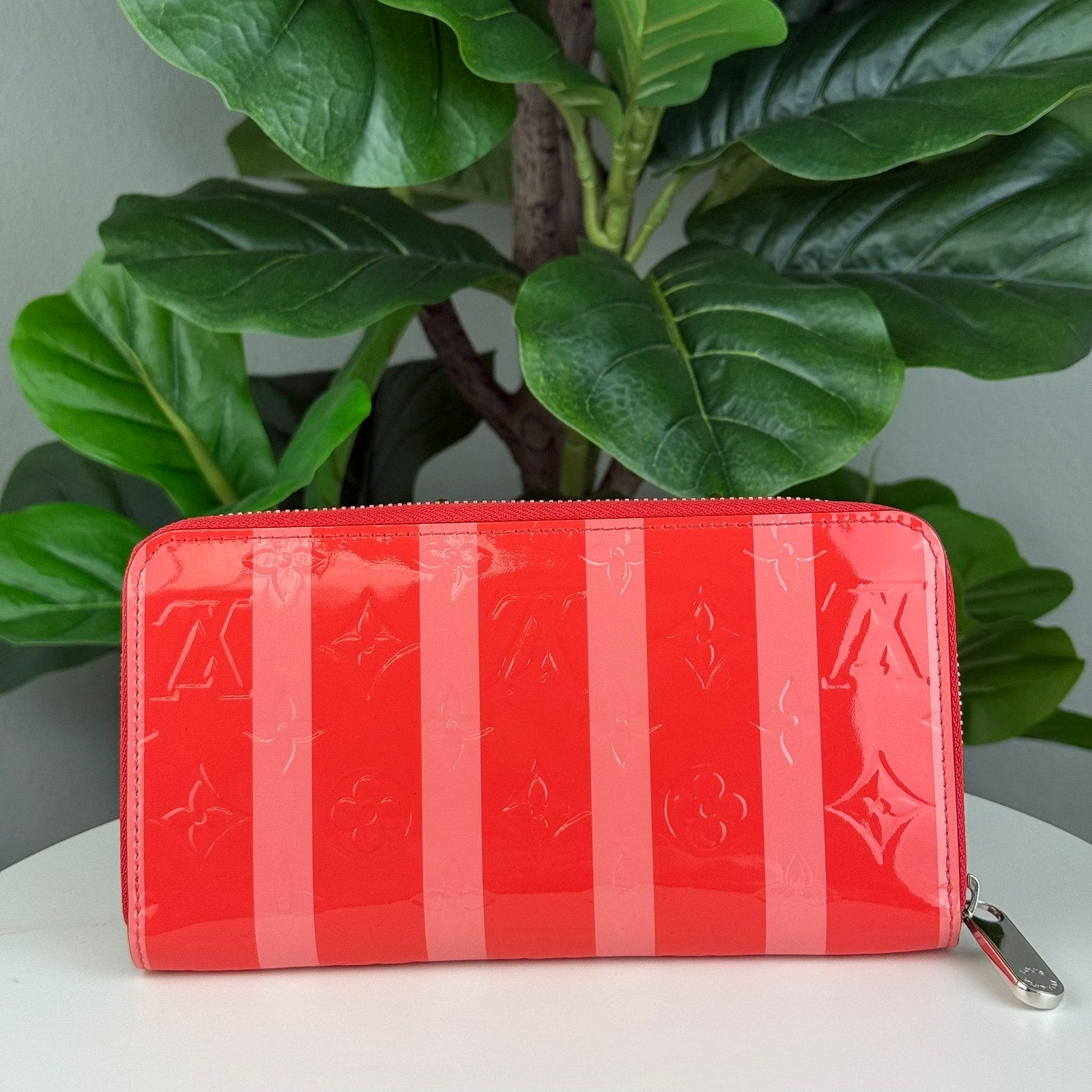 Authentic Louis Vuitton Monogram Vernis Rayures Leather Poppy